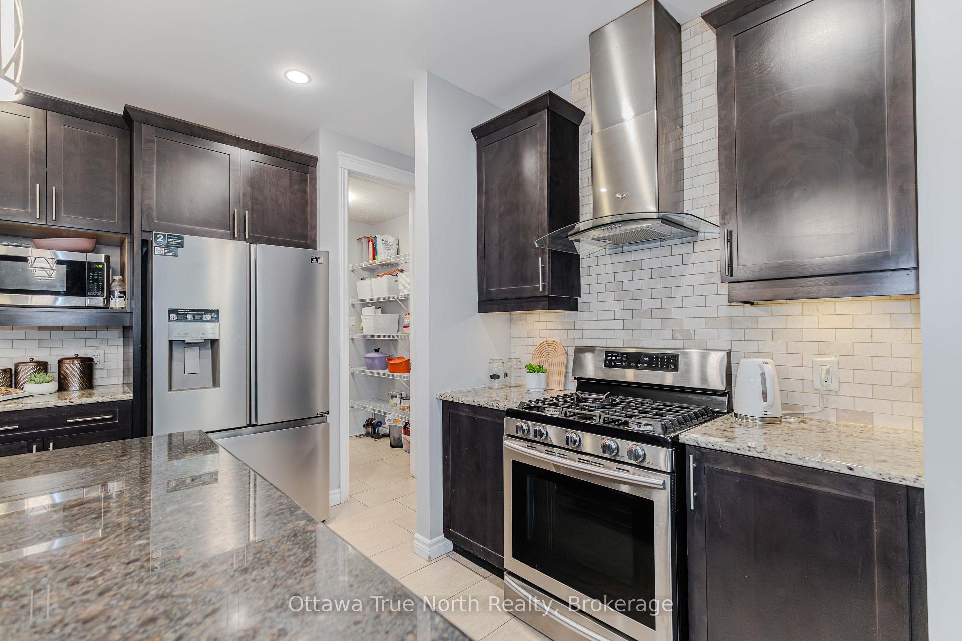 Photo 12 of 130 Grainstone Way, Ottawa, Kanata - Kanata Lakes/Heritage Hills — HOMEH