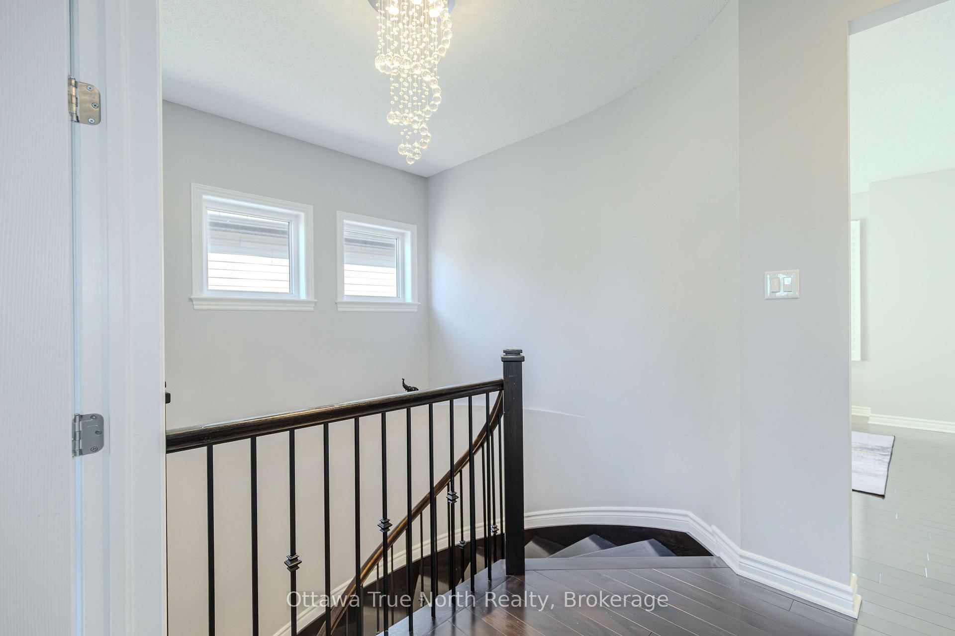 Photo 19 of 130 Grainstone Way, Ottawa, Kanata - Kanata Lakes/Heritage Hills — HOMEH