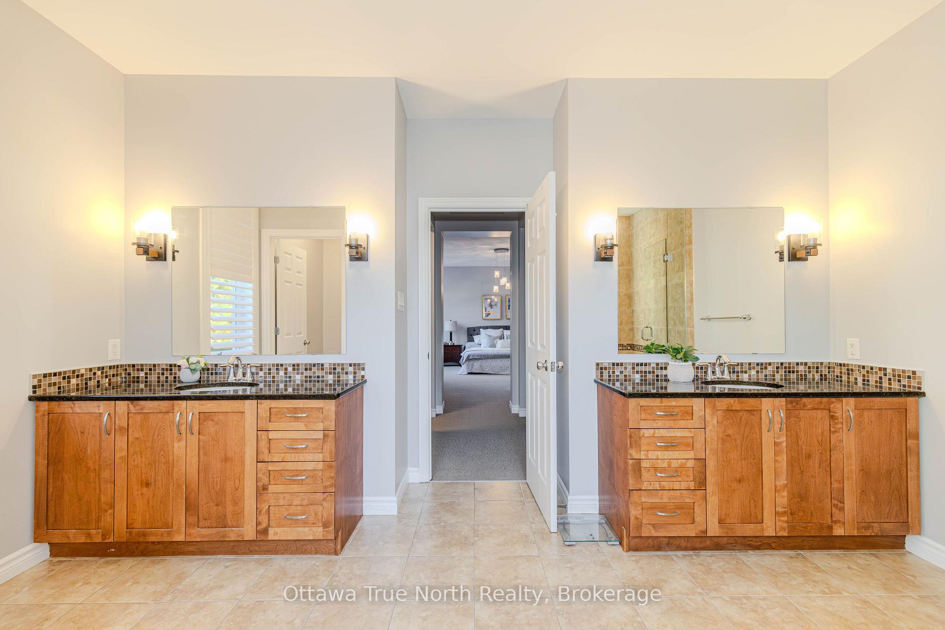 Photo 25 of 130 Grainstone Way, Ottawa, Kanata - Kanata Lakes/Heritage Hills — HOMEH