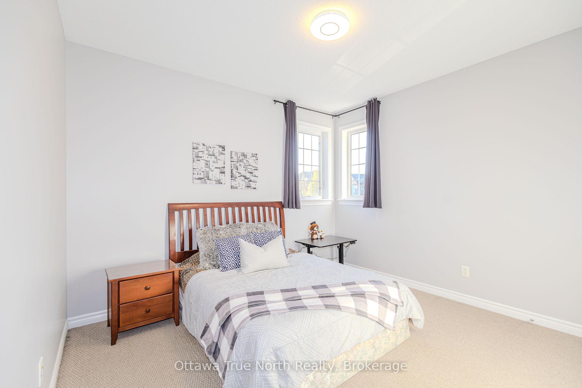 Photo 27 of 130 Grainstone Way, Ottawa, Kanata - Kanata Lakes/Heritage Hills — HOMEH