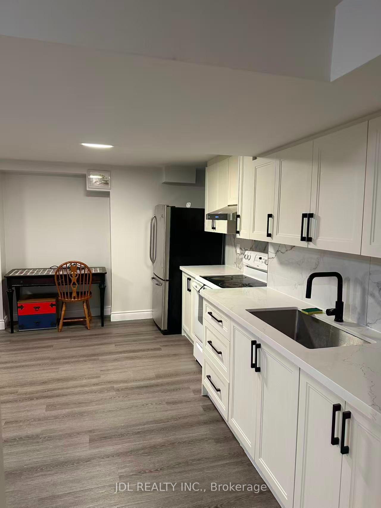 Photo 3 of 3446 Halstead Road, Mississauga, Erin Mills — HOMEH