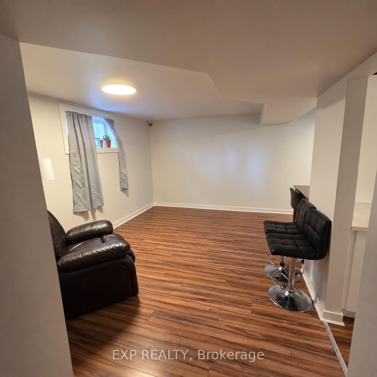 Photo 2 of Unit Lower, 16 Lucas Avenue, Barrie, Holly — HOMEH