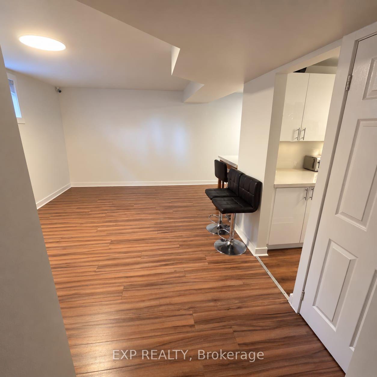 Photo 3 of Unit Lower, 16 Lucas Avenue, Barrie, Holly — HOMEH