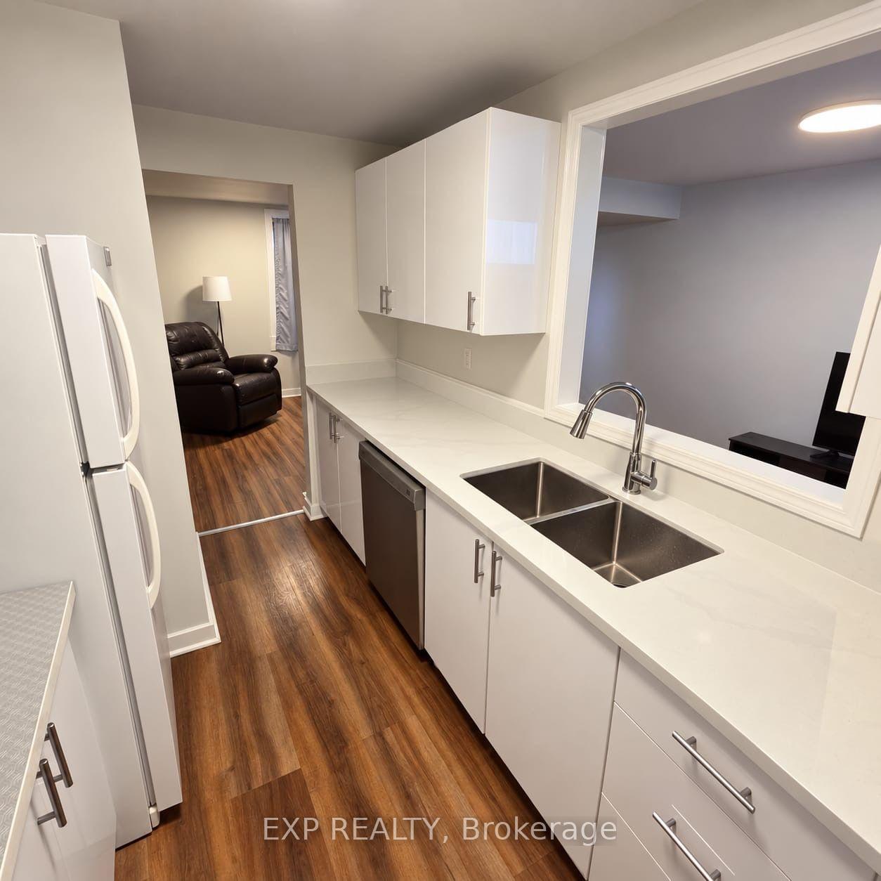 Photo 4 of Unit Lower, 16 Lucas Avenue, Barrie, Holly — HOMEH