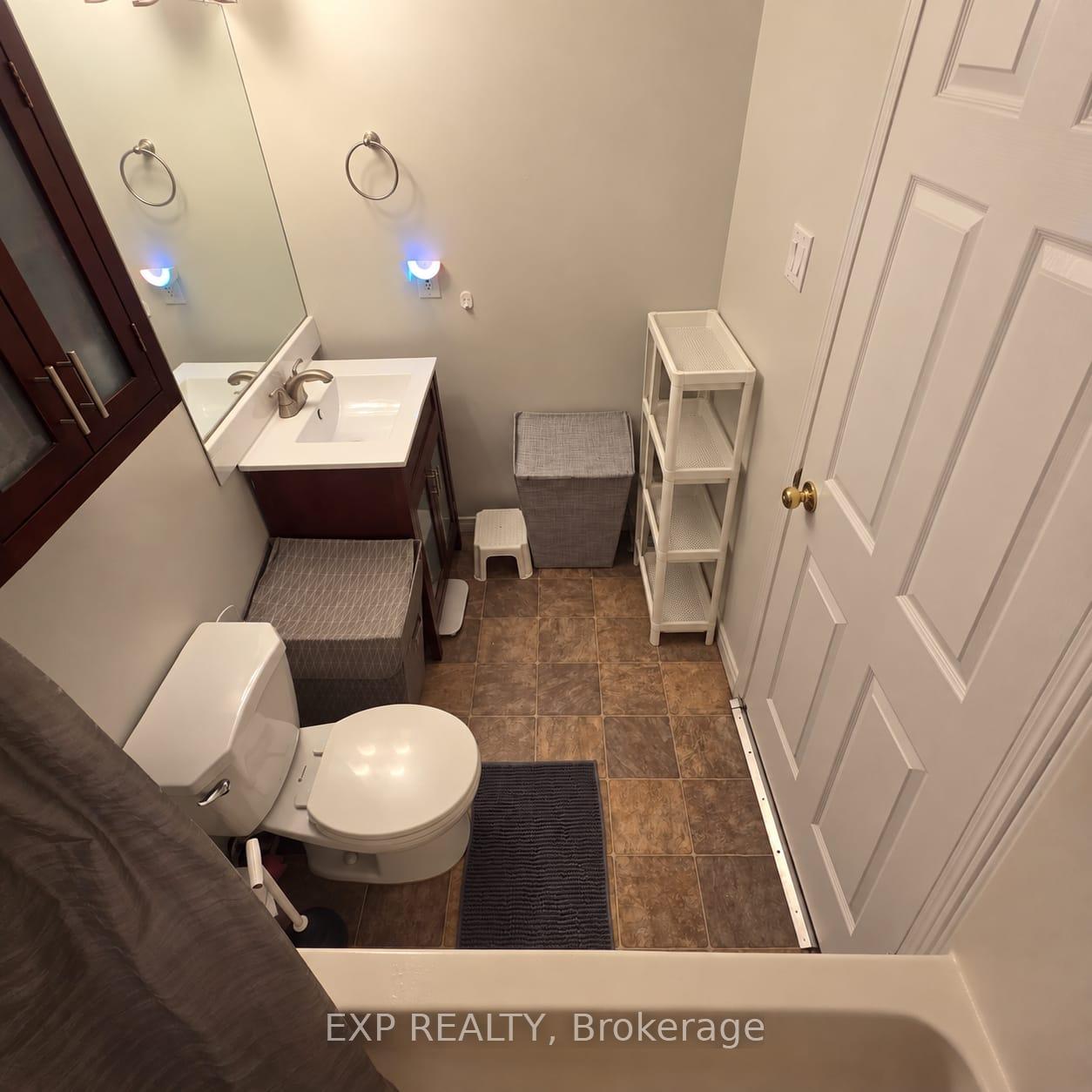 Photo 11 of Unit Lower, 16 Lucas Avenue, Barrie, Holly — HOMEH