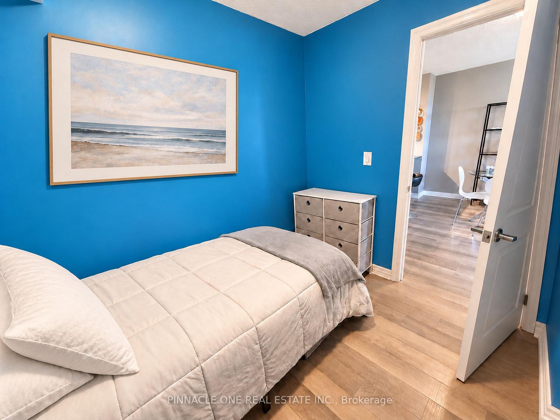 Photo 12 of Unit 910, 80 Esther Lorrie Drive, Etobicoke, West Humber-Clairville — HOMEH