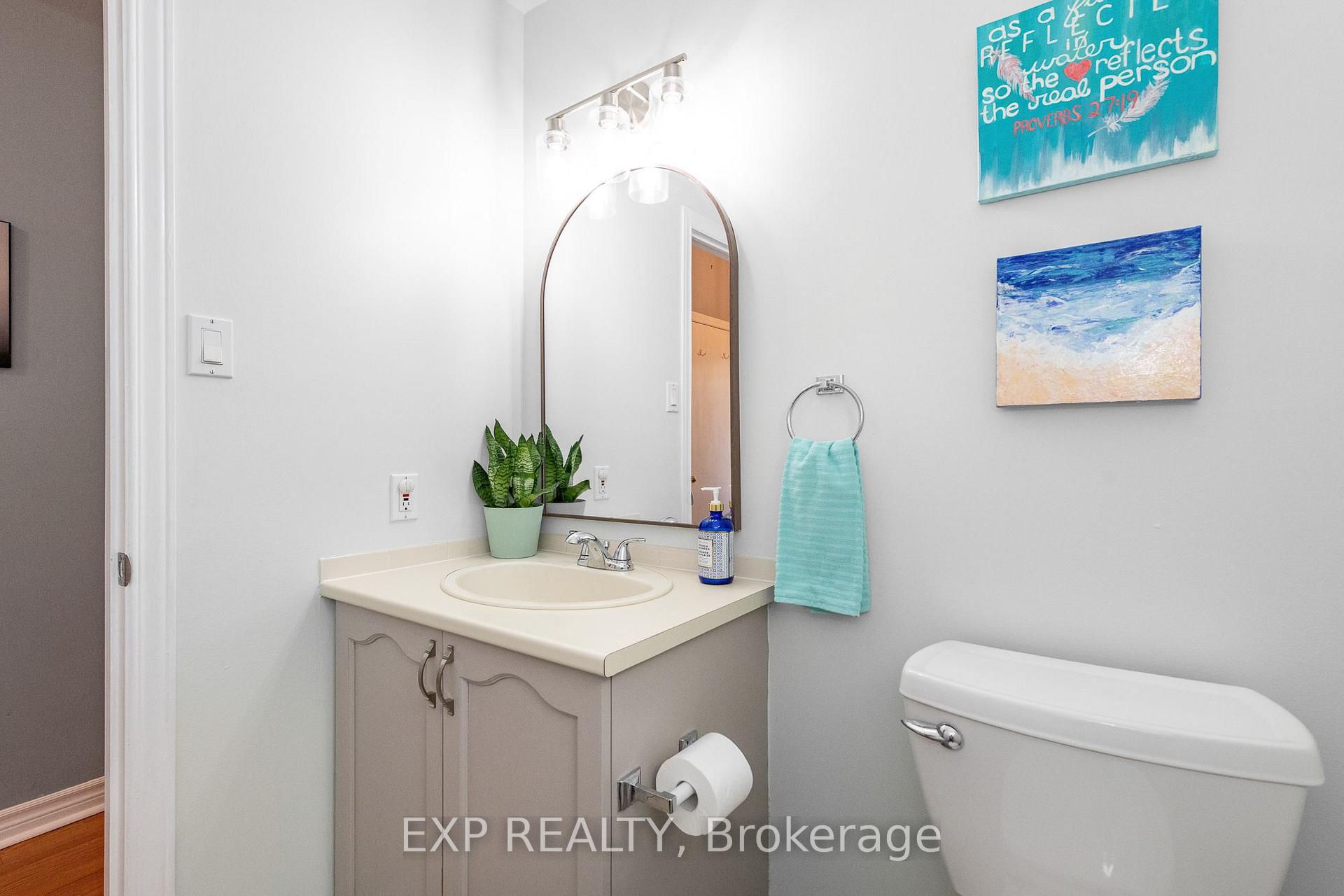 Photo 10 of 36 Meadowbreeze Drive, Ottawa, Kanata - Emerald Meadows/Trailwest — HOMEH