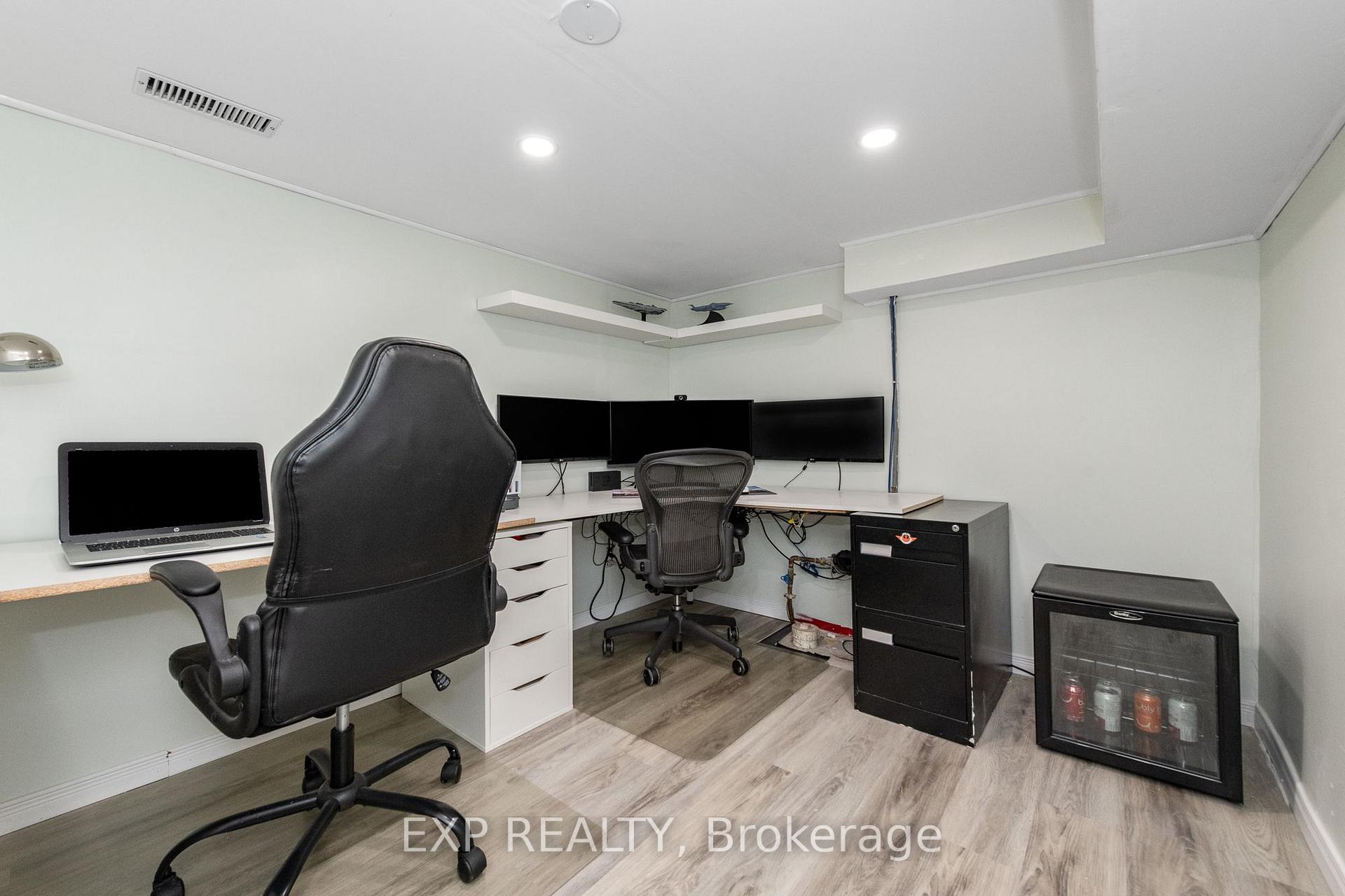 Photo 39 of 36 Meadowbreeze Drive, Ottawa, Kanata - Emerald Meadows/Trailwest — HOMEH