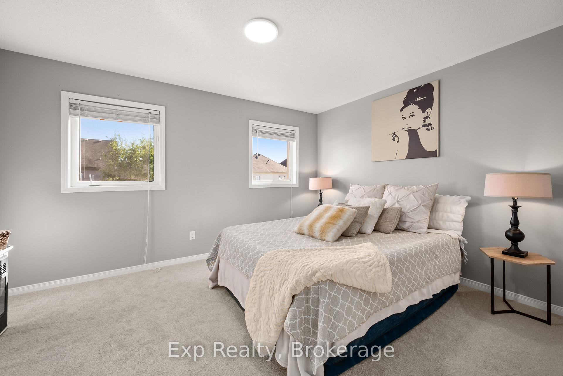 Photo 18 of 112 Richard Davies Crescent, Clarington, Bowmanville — HOMEH