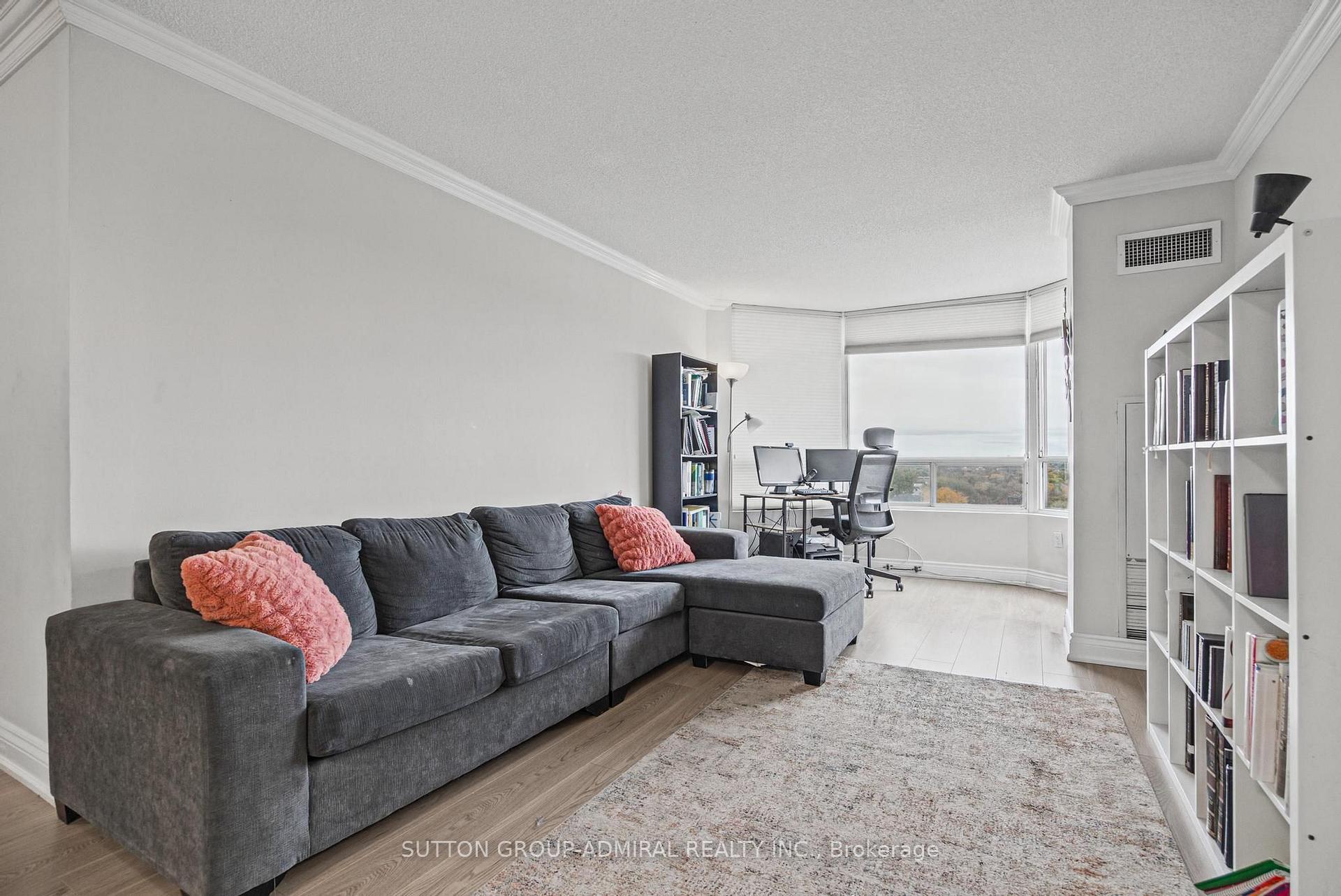 Photo 11 of Unit 1209, 7460 Bathurst Street, Vaughan, Brownridge — HOMEH
