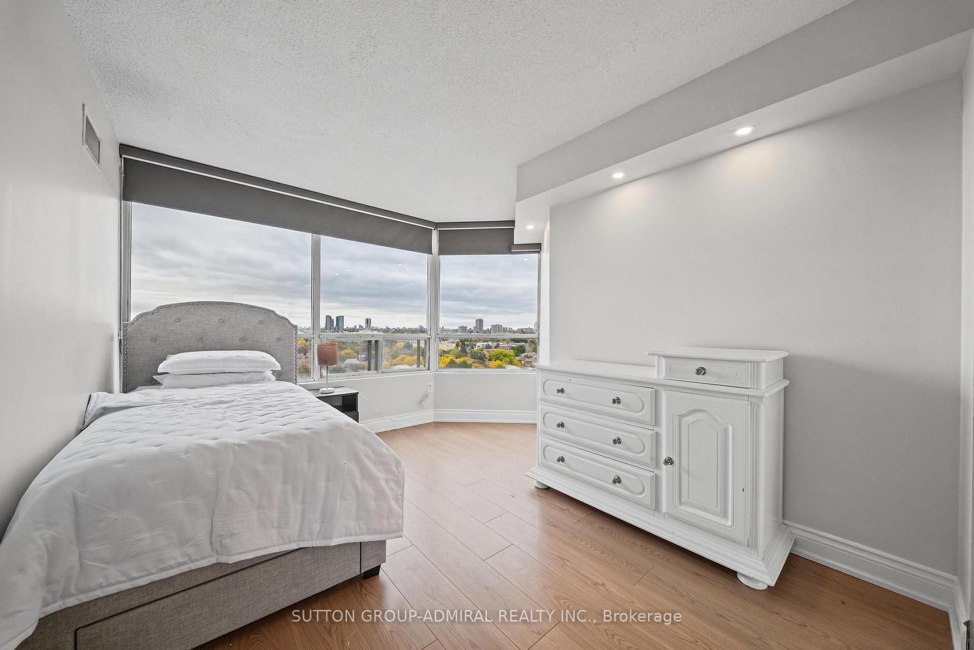 Photo 19 of Unit 1209, 7460 Bathurst Street, Vaughan, Brownridge — HOMEH