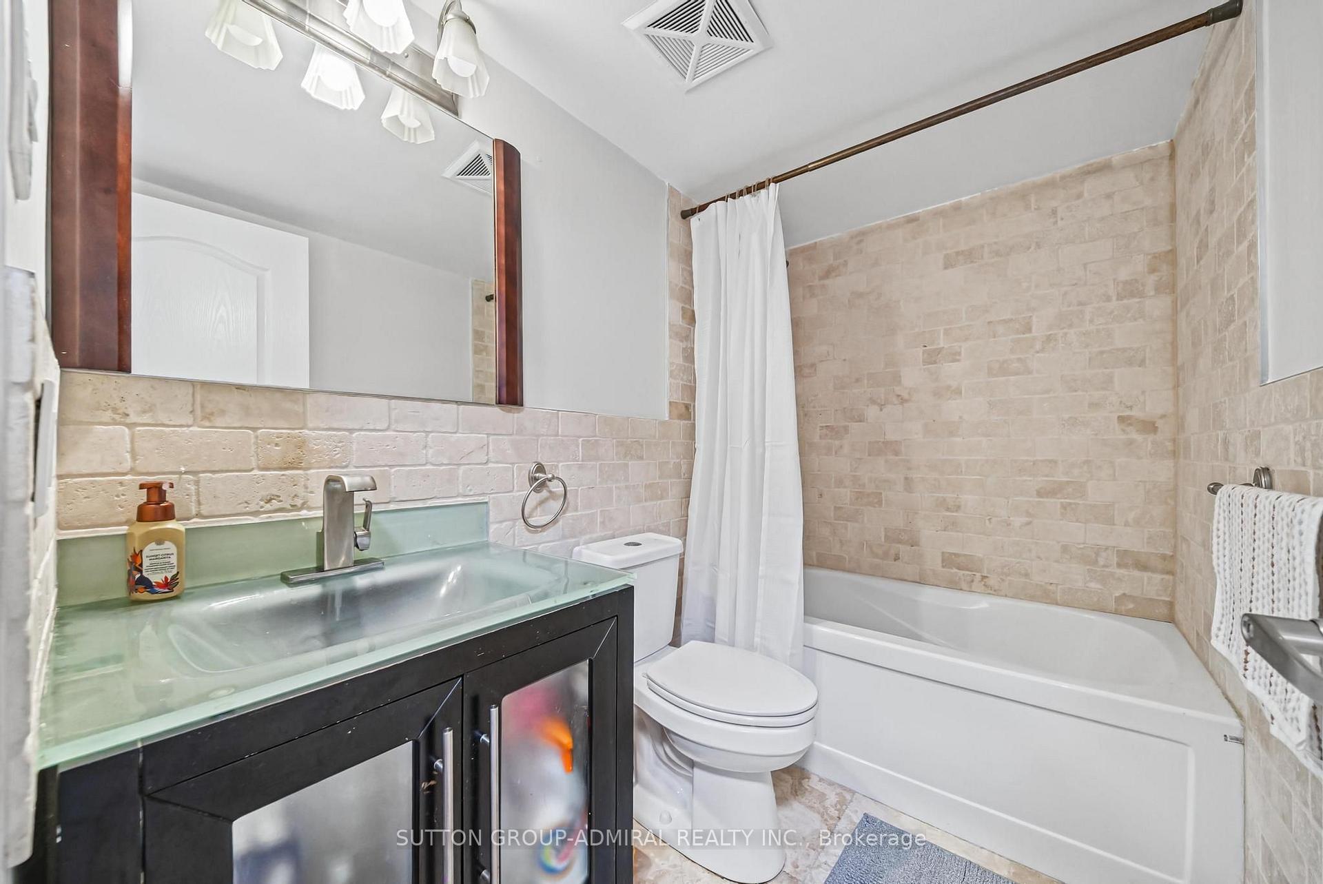 Photo 22 of Unit 1209, 7460 Bathurst Street, Vaughan, Brownridge — HOMEH