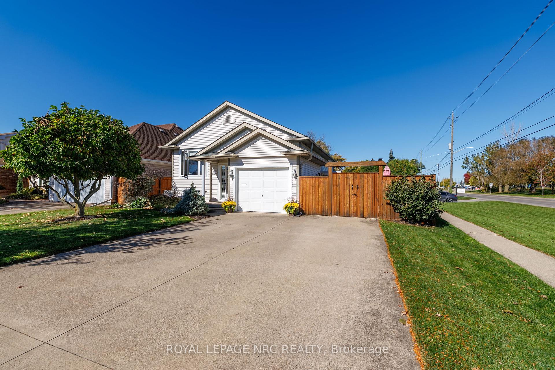 Photo 3 of 1 Bahama, St. Catharines, Bunting/Linwell — HOMEH