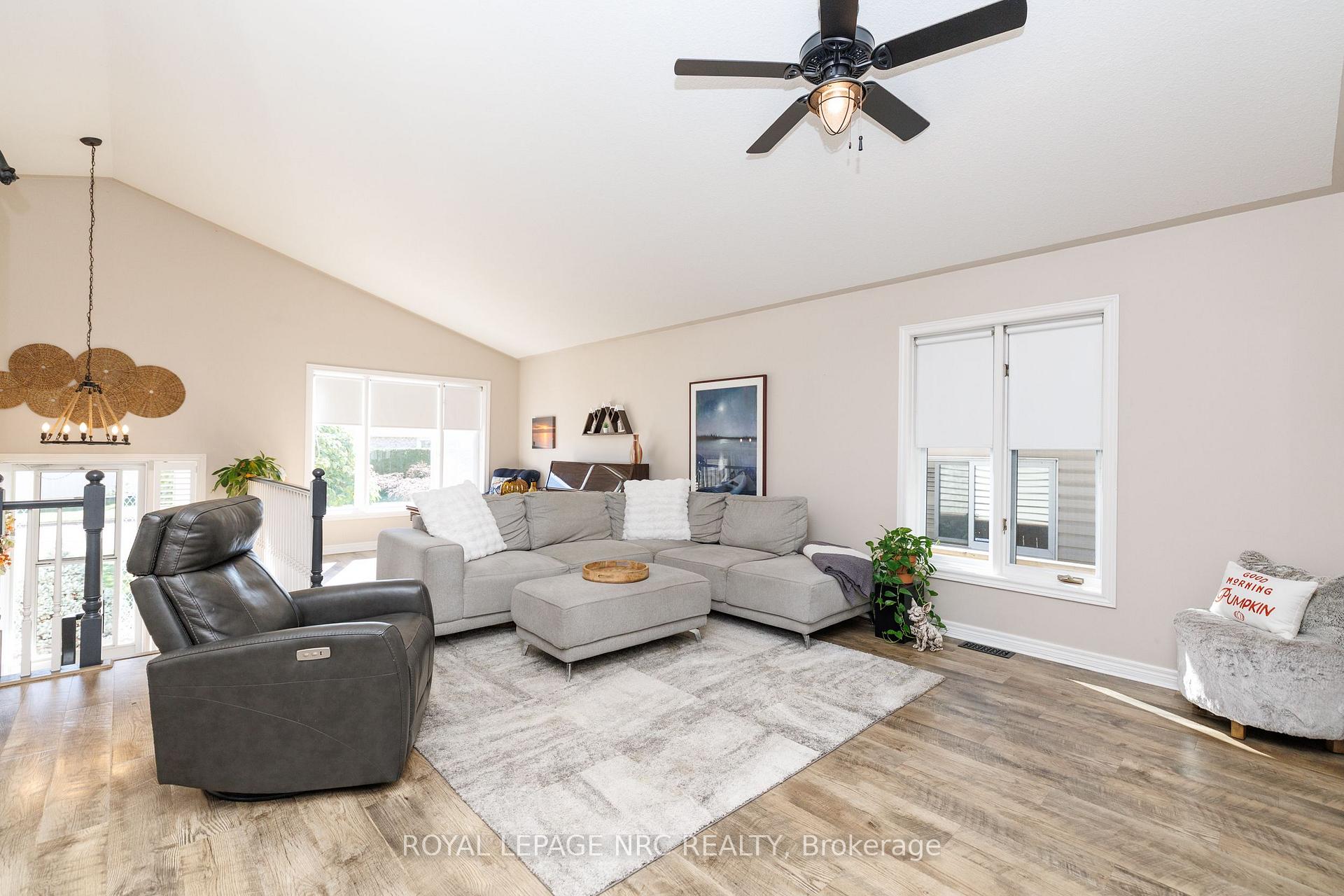 Photo 11 of 1 Bahama, St. Catharines, Bunting/Linwell — HOMEH