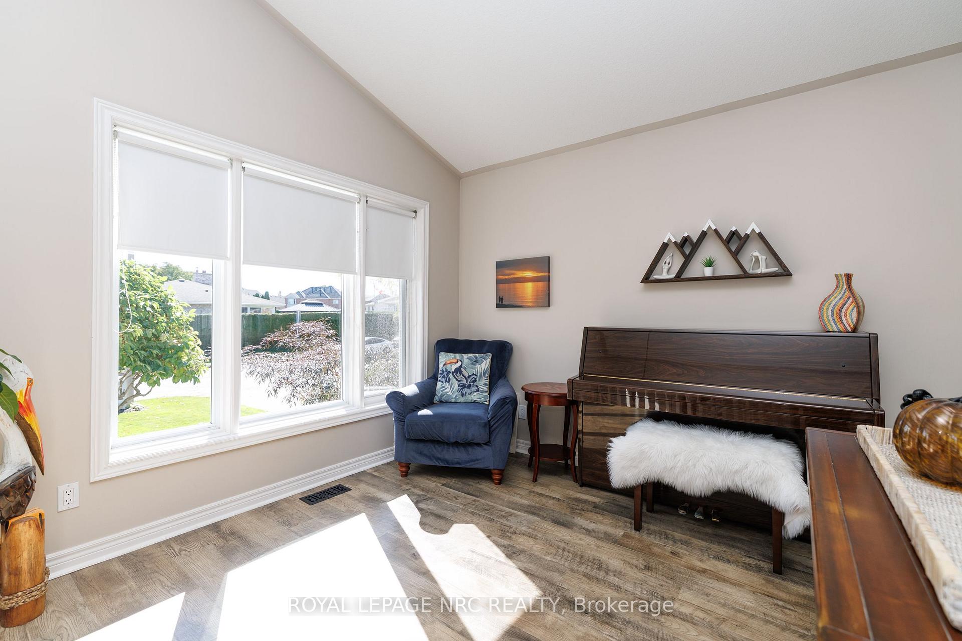 Photo 12 of 1 Bahama, St. Catharines, Bunting/Linwell — HOMEH