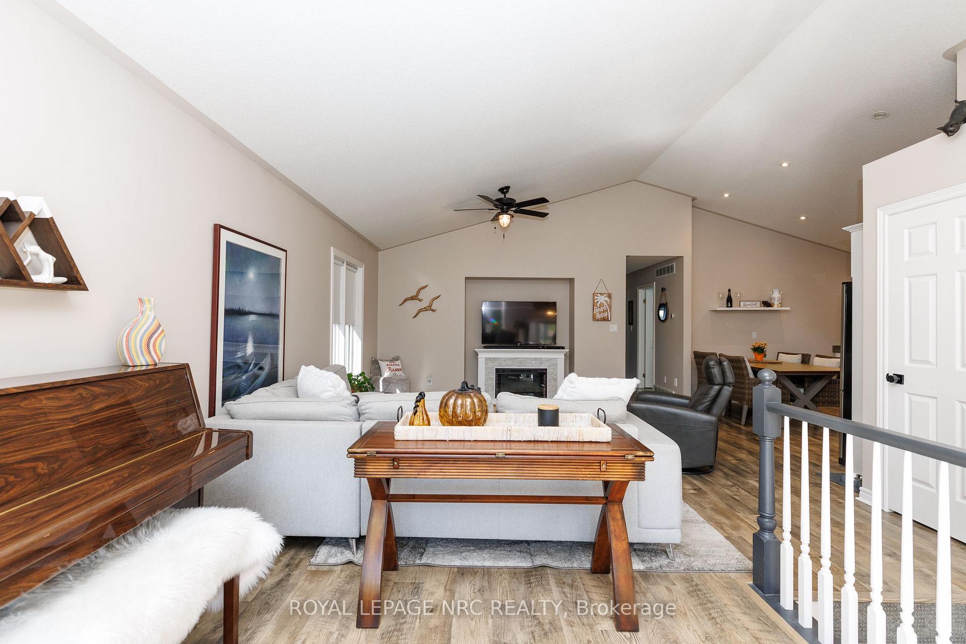 Photo 13 of 1 Bahama, St. Catharines, Bunting/Linwell — HOMEH