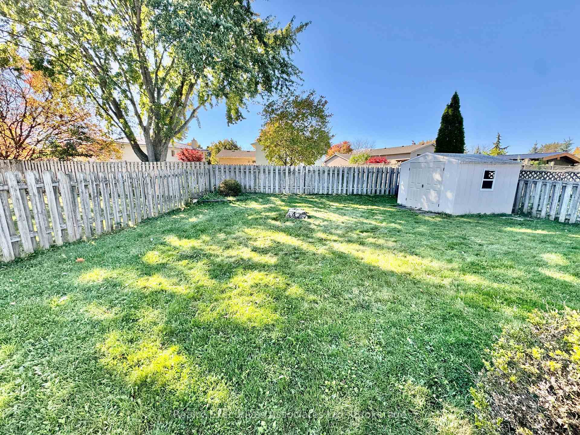 Photo 2 of 34 Gillin Road, Brantford, Brantwood Park — HOMEH