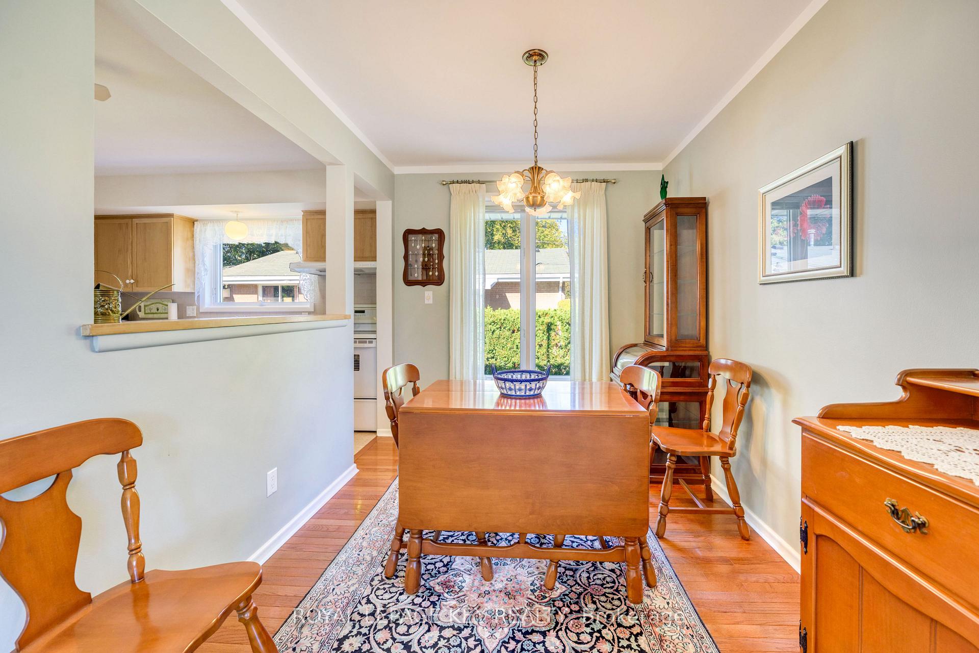 Photo 14 of 997 Hollands Avenue, Sarnia — HOMEH