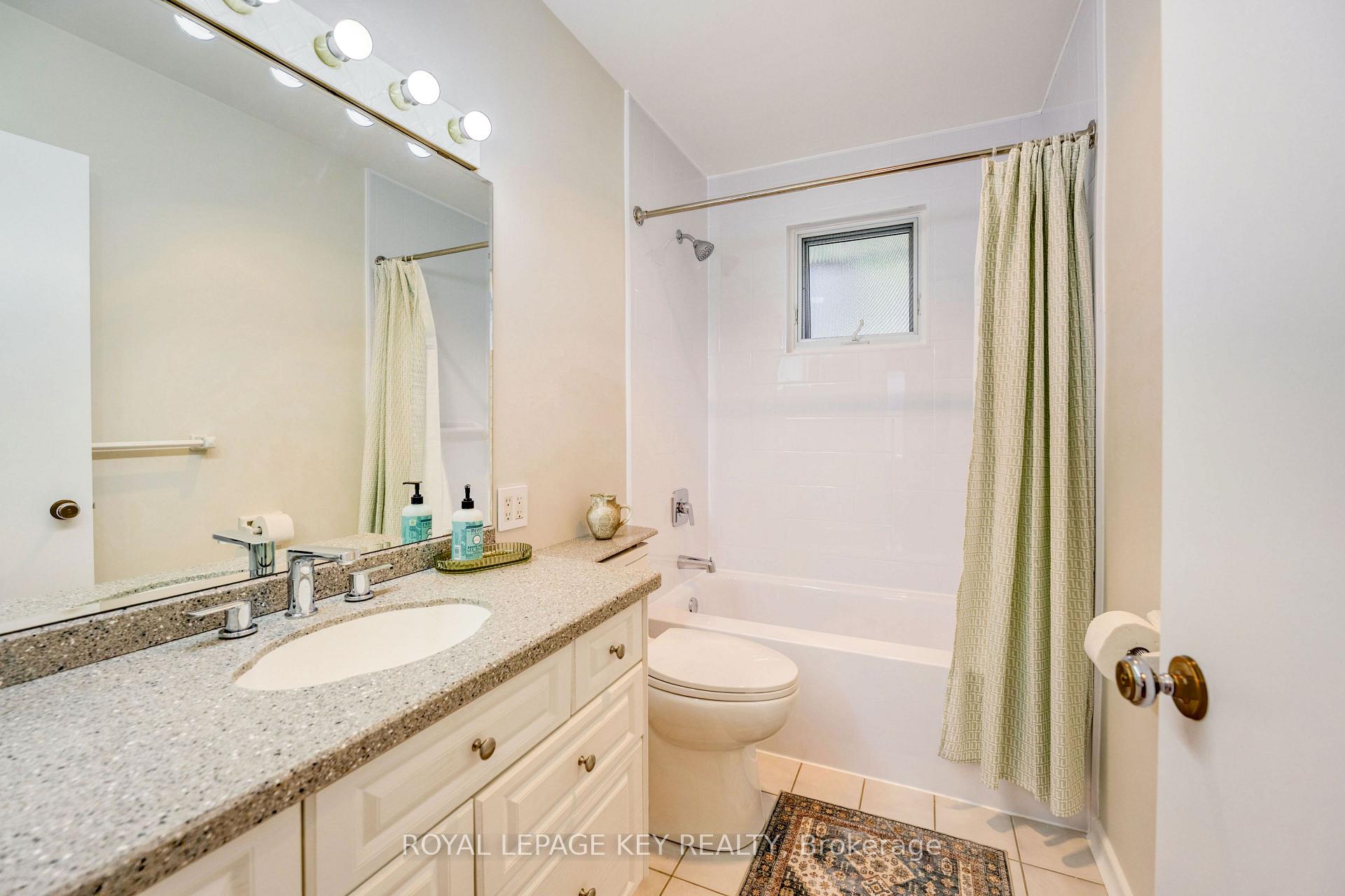 Photo 20 of 997 Hollands Avenue, Sarnia — HOMEH