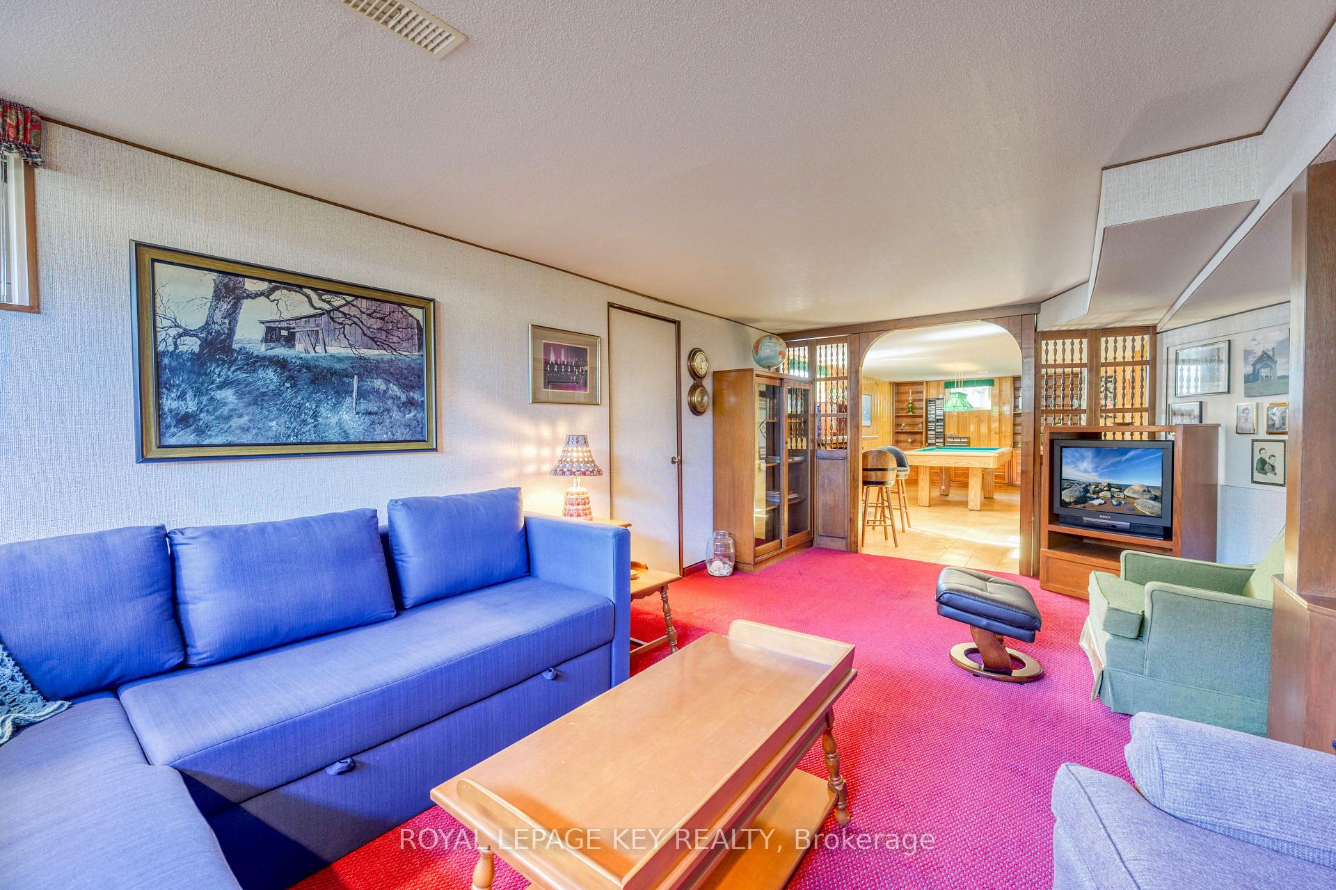 Photo 31 of 997 Hollands Avenue, Sarnia — HOMEH