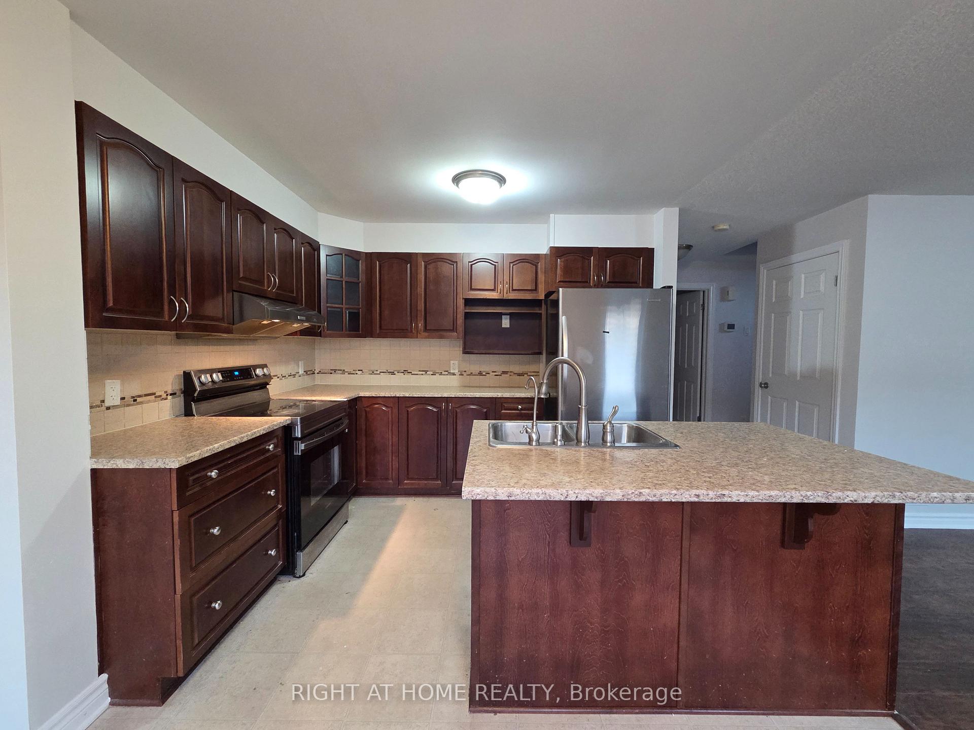 Photo 6 of 229 Leamington Way, Ottawa, Barrhaven - Strandherd — HOMEH