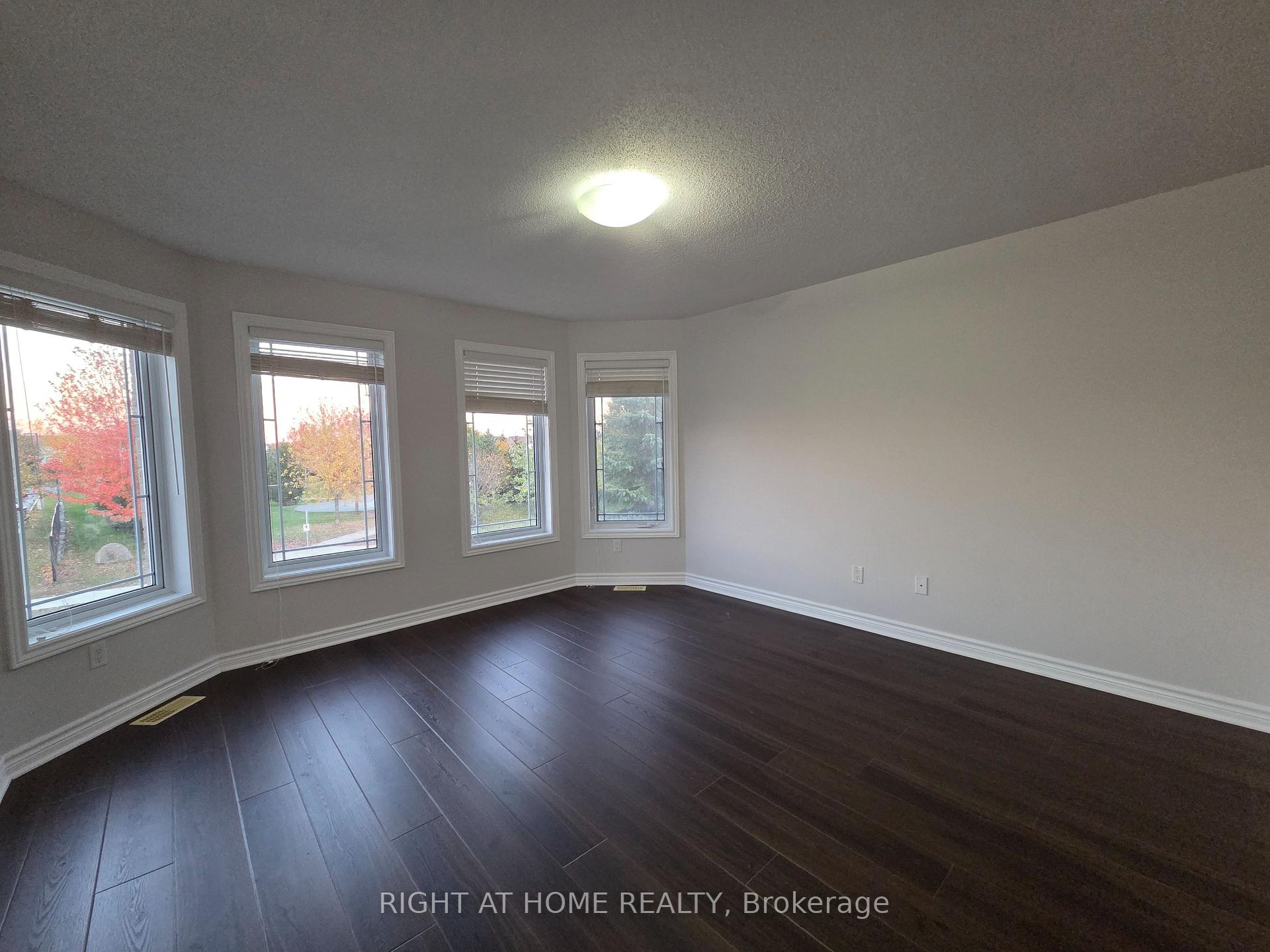 Photo 11 of 229 Leamington Way, Ottawa, Barrhaven - Strandherd — HOMEH