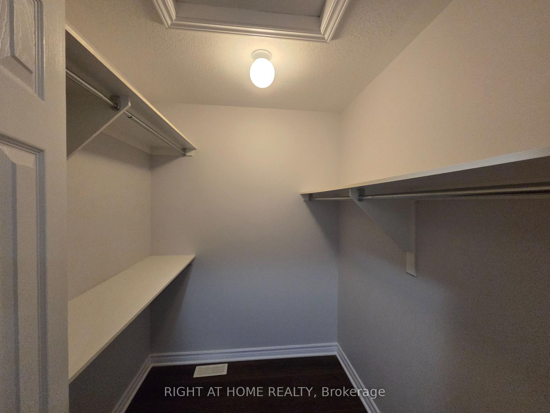 Photo 13 of 229 Leamington Way, Ottawa, Barrhaven - Strandherd — HOMEH