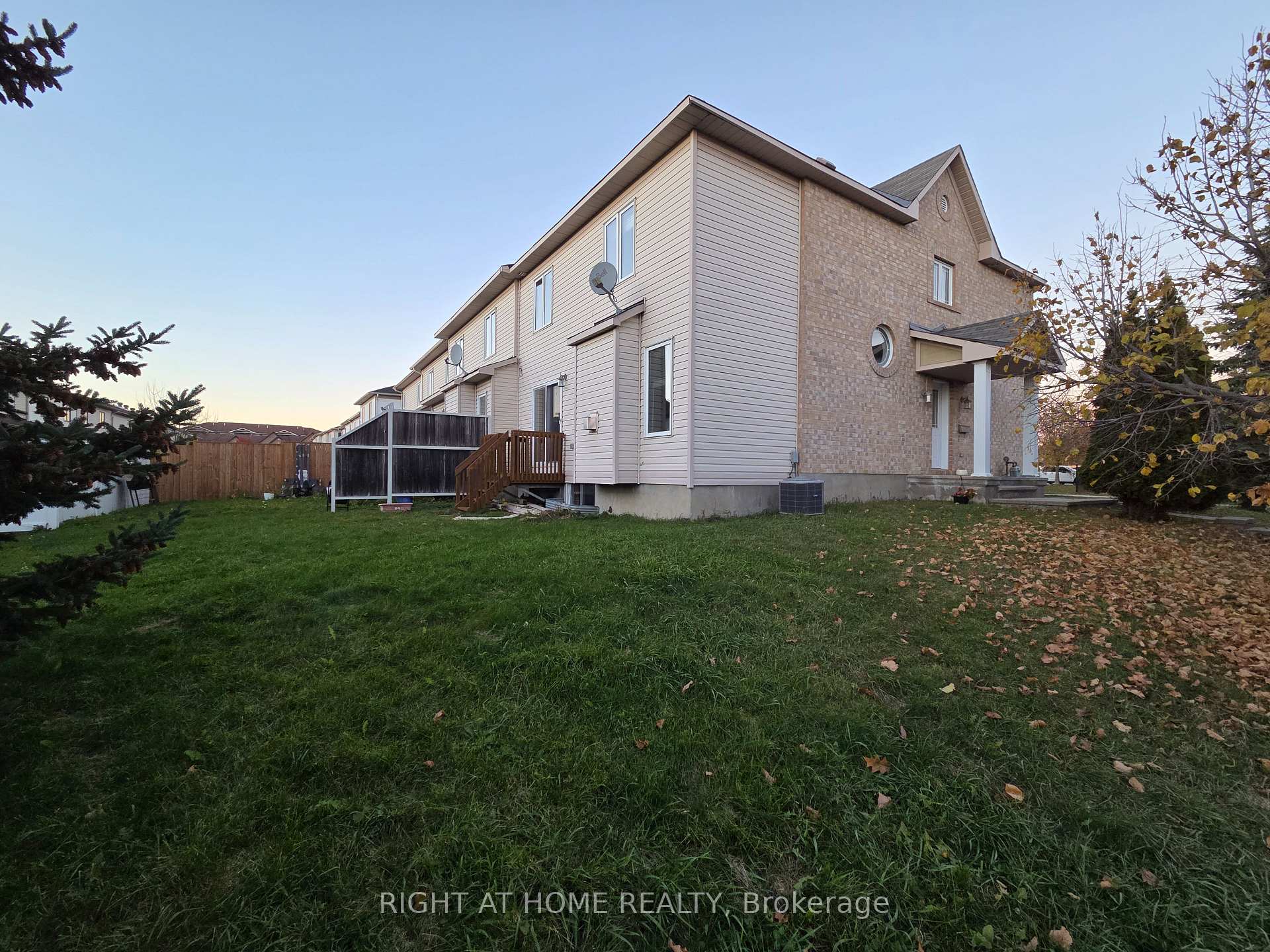Photo 22 of 229 Leamington Way, Ottawa, Barrhaven - Strandherd — HOMEH