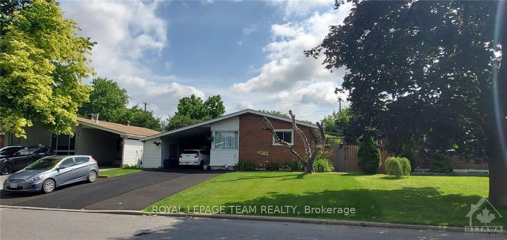 Photo of Unit A, 2219 Melfort Street