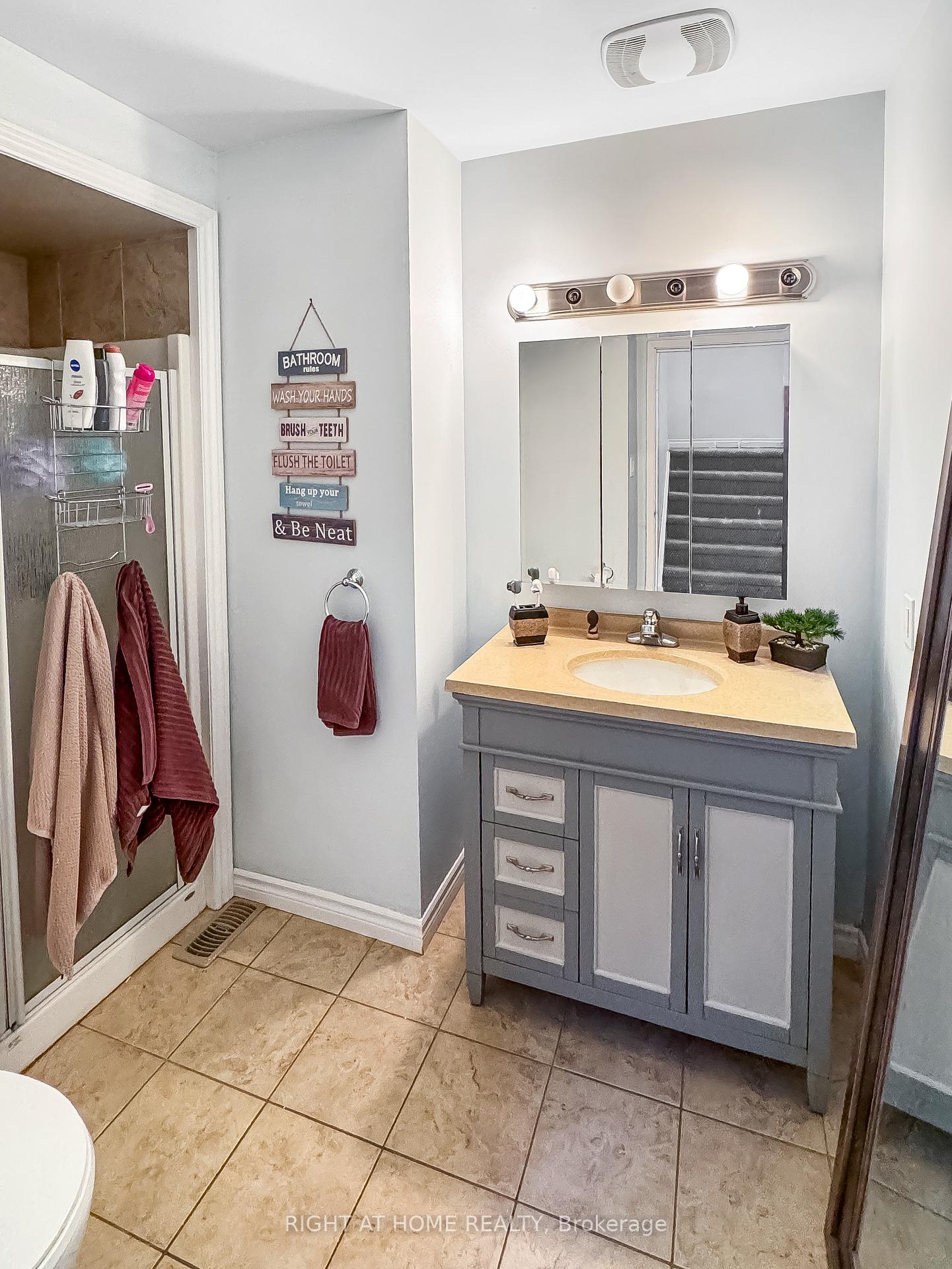Photo 6 of Unit 37, 301 Carlow Road S, Central Elgin, Port Stanley — HOMEH