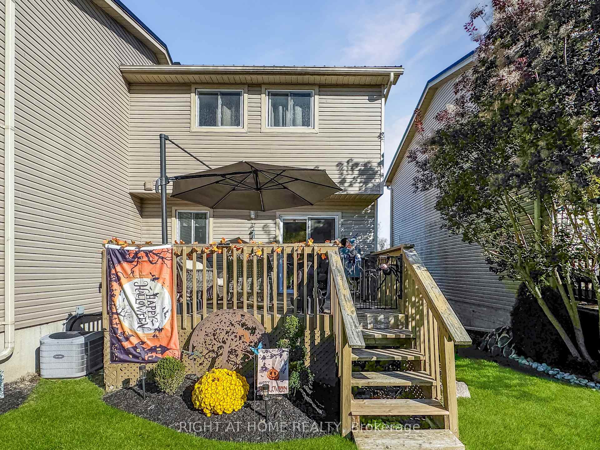 Photo 10 of Unit 37, 301 Carlow Road S, Central Elgin, Port Stanley — HOMEH