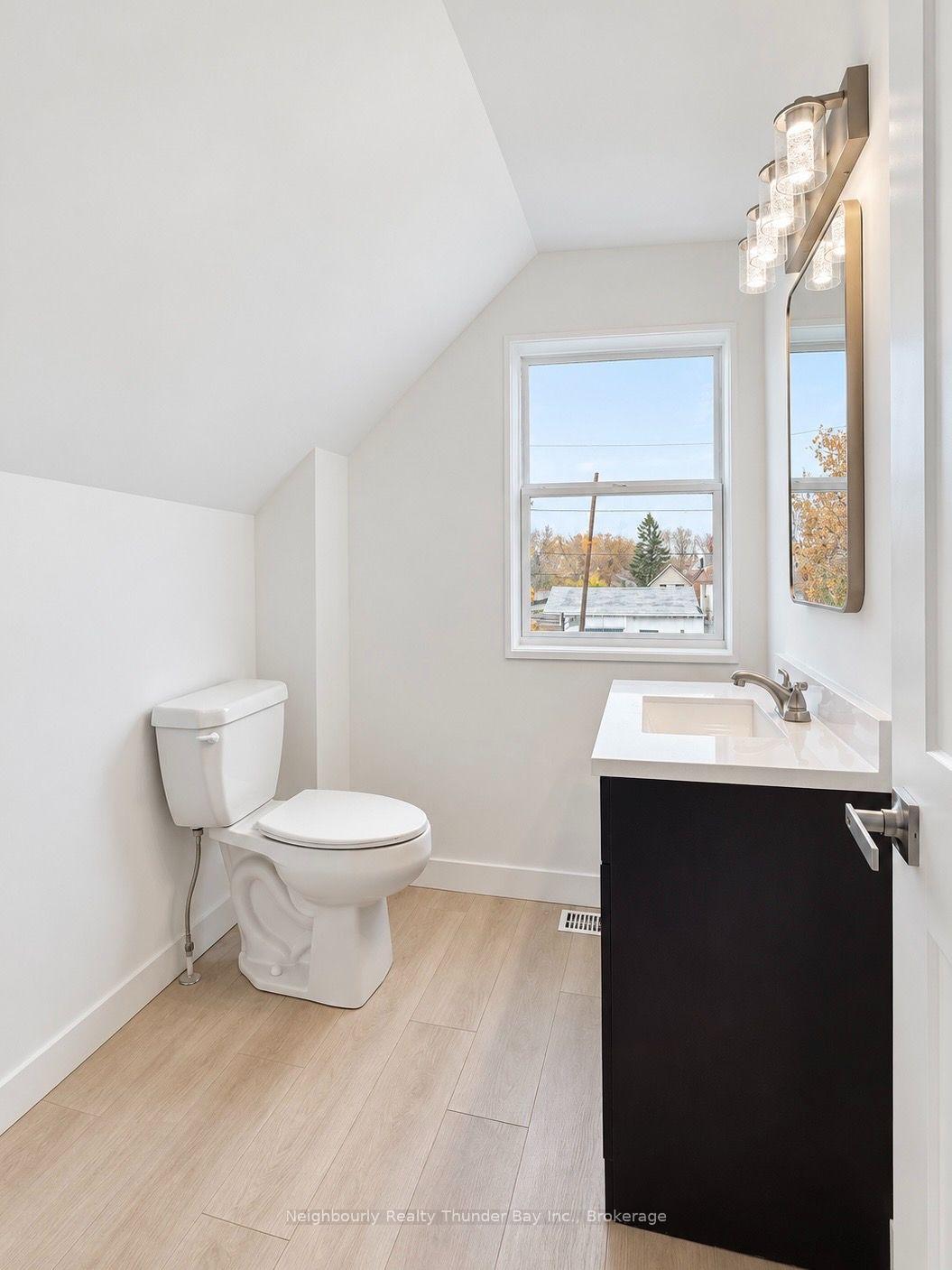 Photo 19 of 219 Secord Street, Thunder Bay, Court / Cumberland — HOMEH