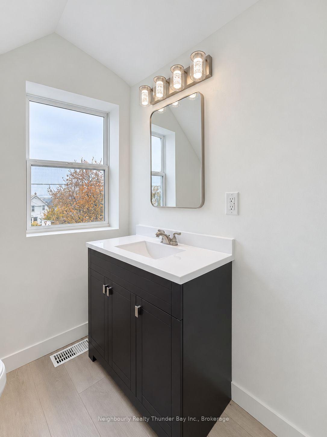 Photo 20 of 219 Secord Street, Thunder Bay, Court / Cumberland — HOMEH