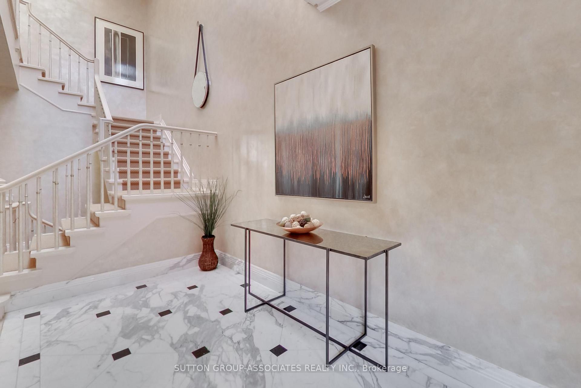 Photo 36 of 48 Lowther Avenue, Toronto, The Annex — HOMEH