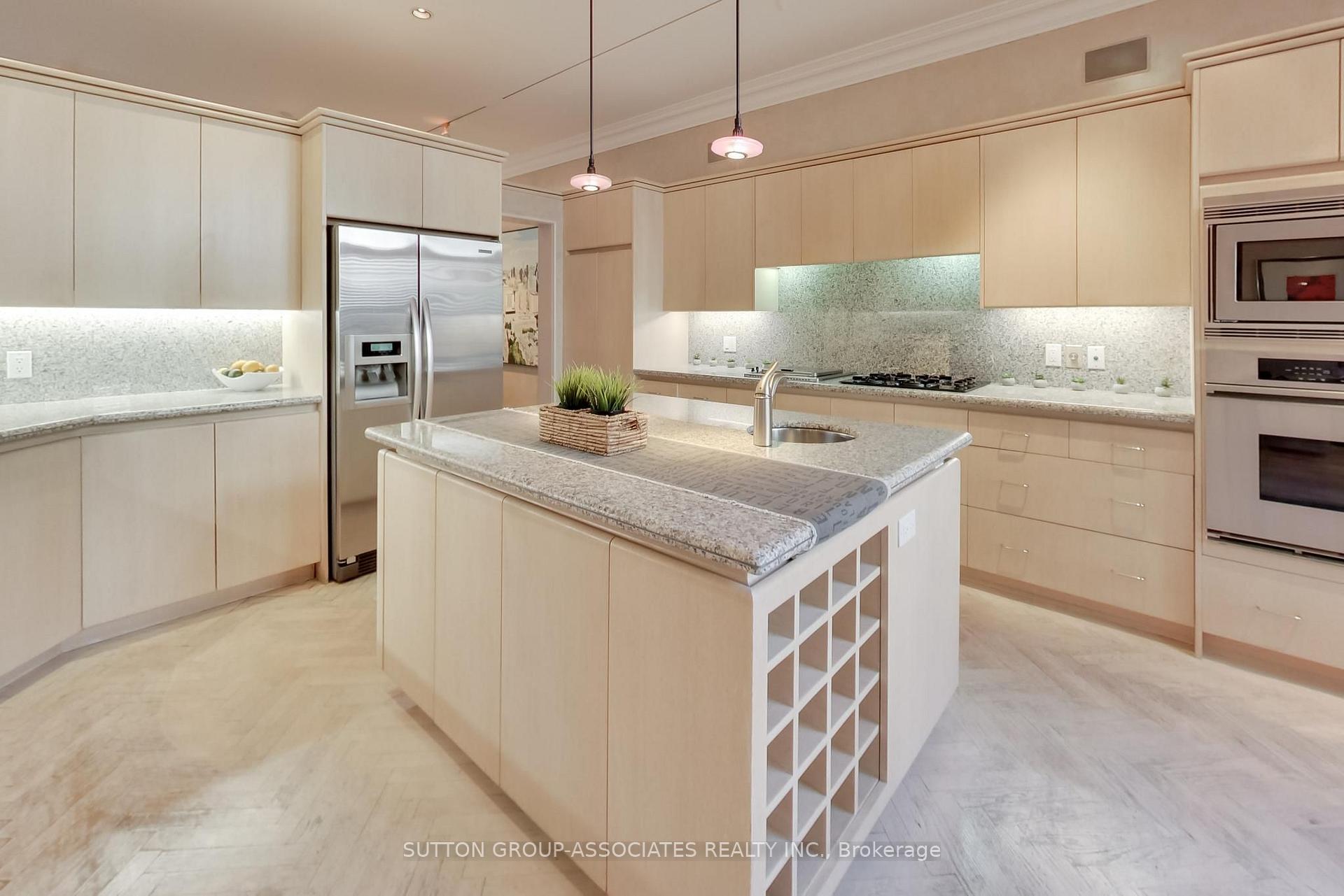 Photo 45 of 48 Lowther Avenue, Toronto, The Annex — HOMEH