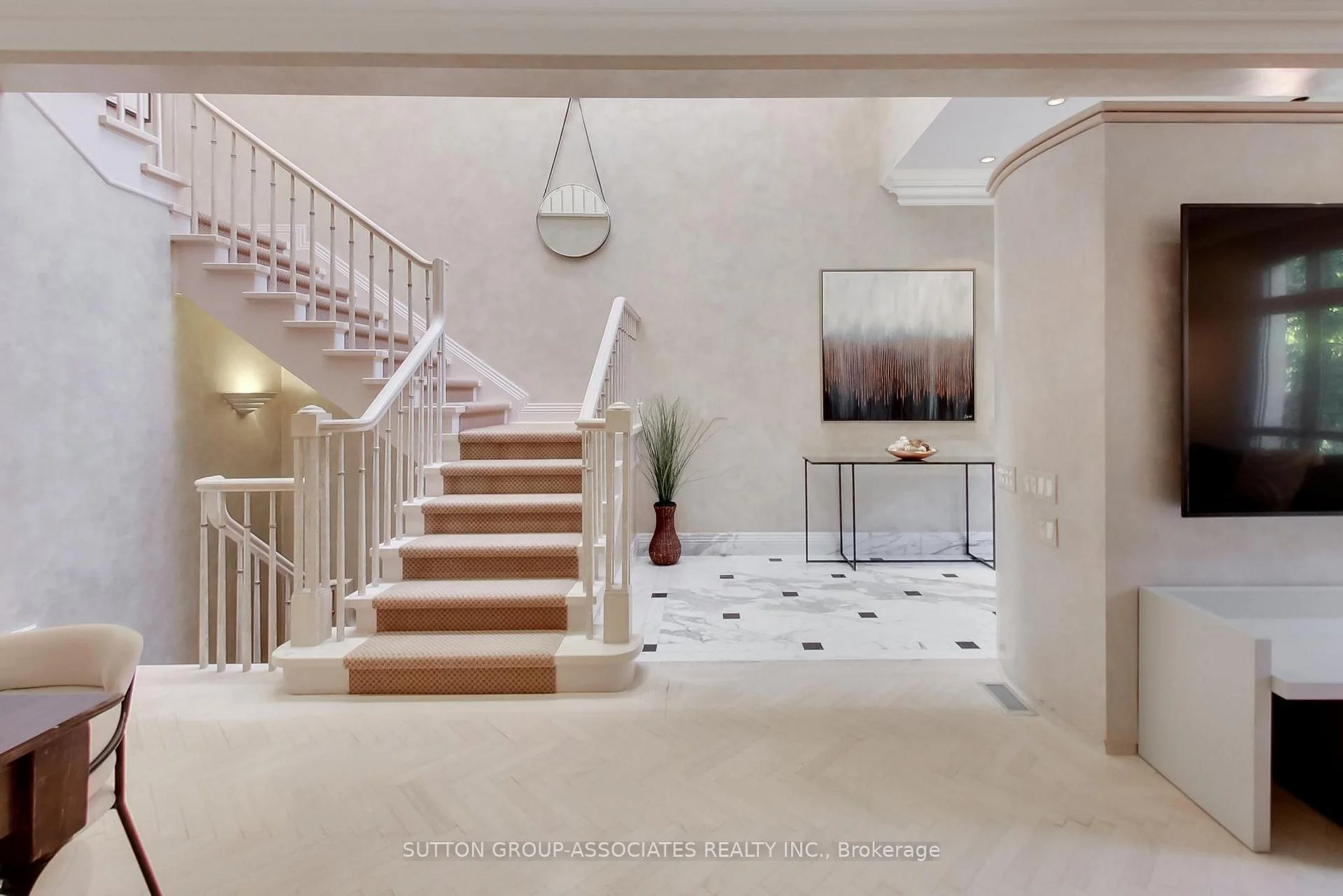 Photo 17 of 48 Lowther Avenue, Toronto, The Annex — HOMEH