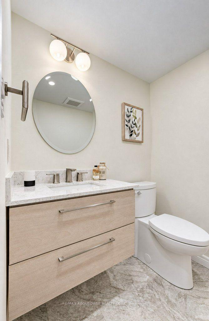 Photo 17 of 3143 South Drive, Burlington, Roseland — HOMEH