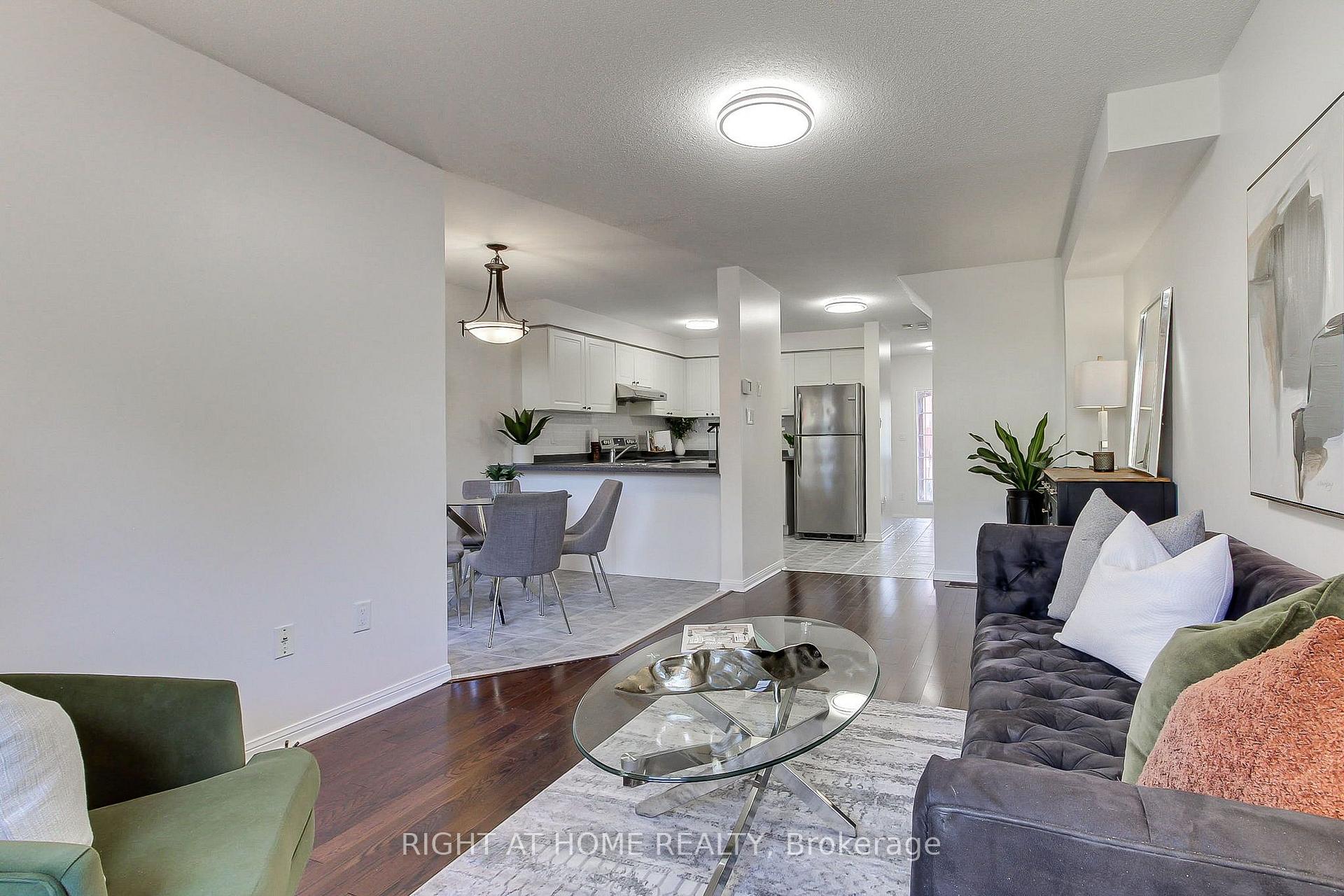Photo 6 of 371 Ferndale Drive, Barrie, Ardagh — HOMEH