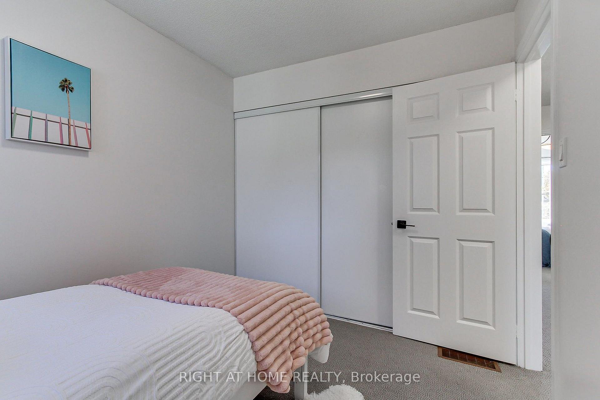 Photo 24 of 371 Ferndale Drive, Barrie, Ardagh — HOMEH