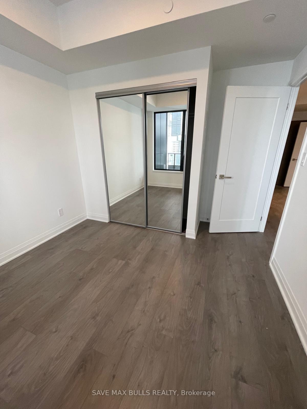 Photo 6 of Unit 1806, 4023 The Exchange, Mississauga, City Centre — HOMEH
