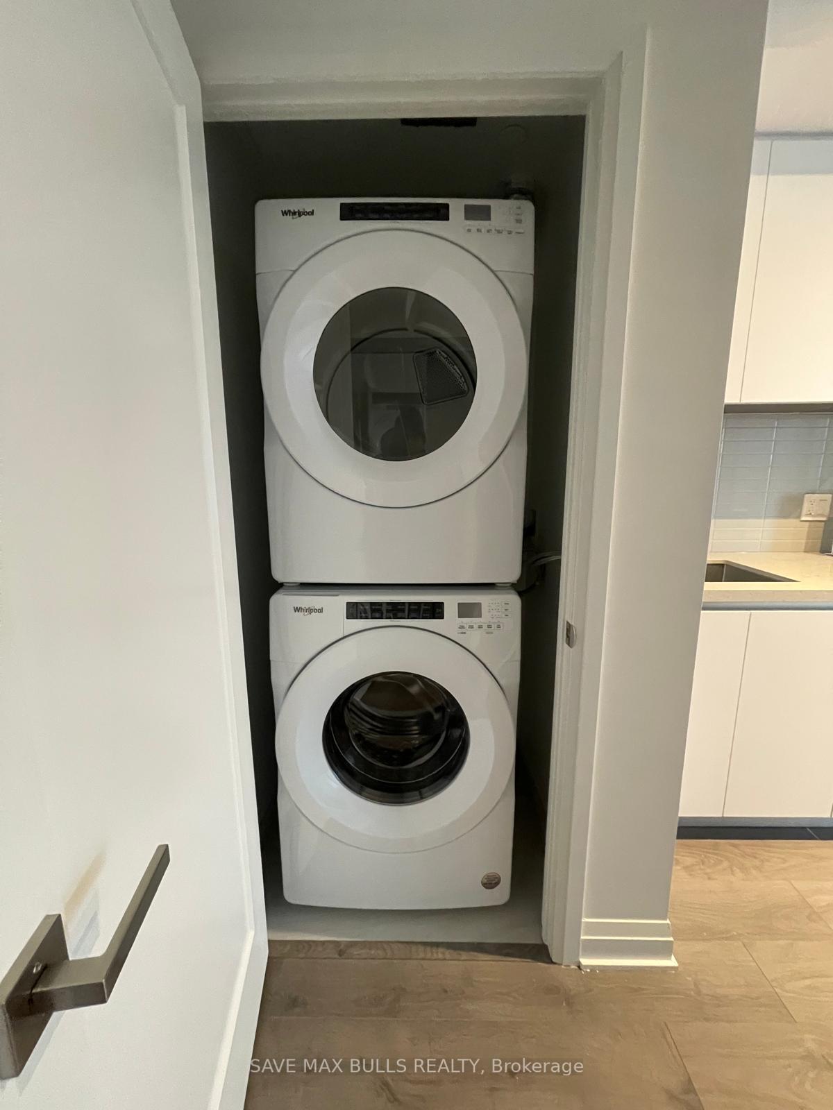 Photo 11 of Unit 1806, 4023 The Exchange, Mississauga, City Centre — HOMEH