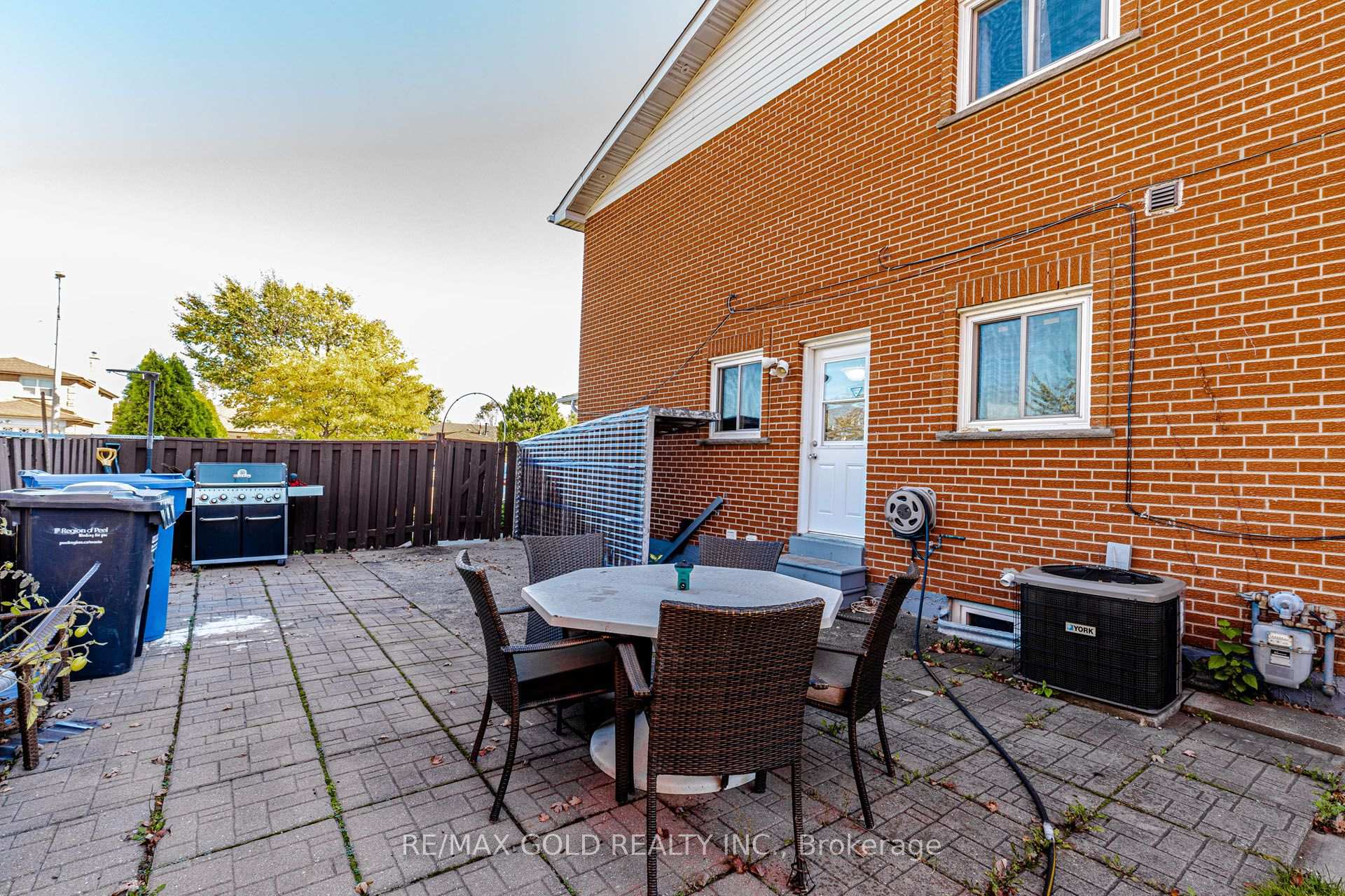Photo 29 of 7262 Sigsbee Drive, Mississauga, Malton — HOMEH