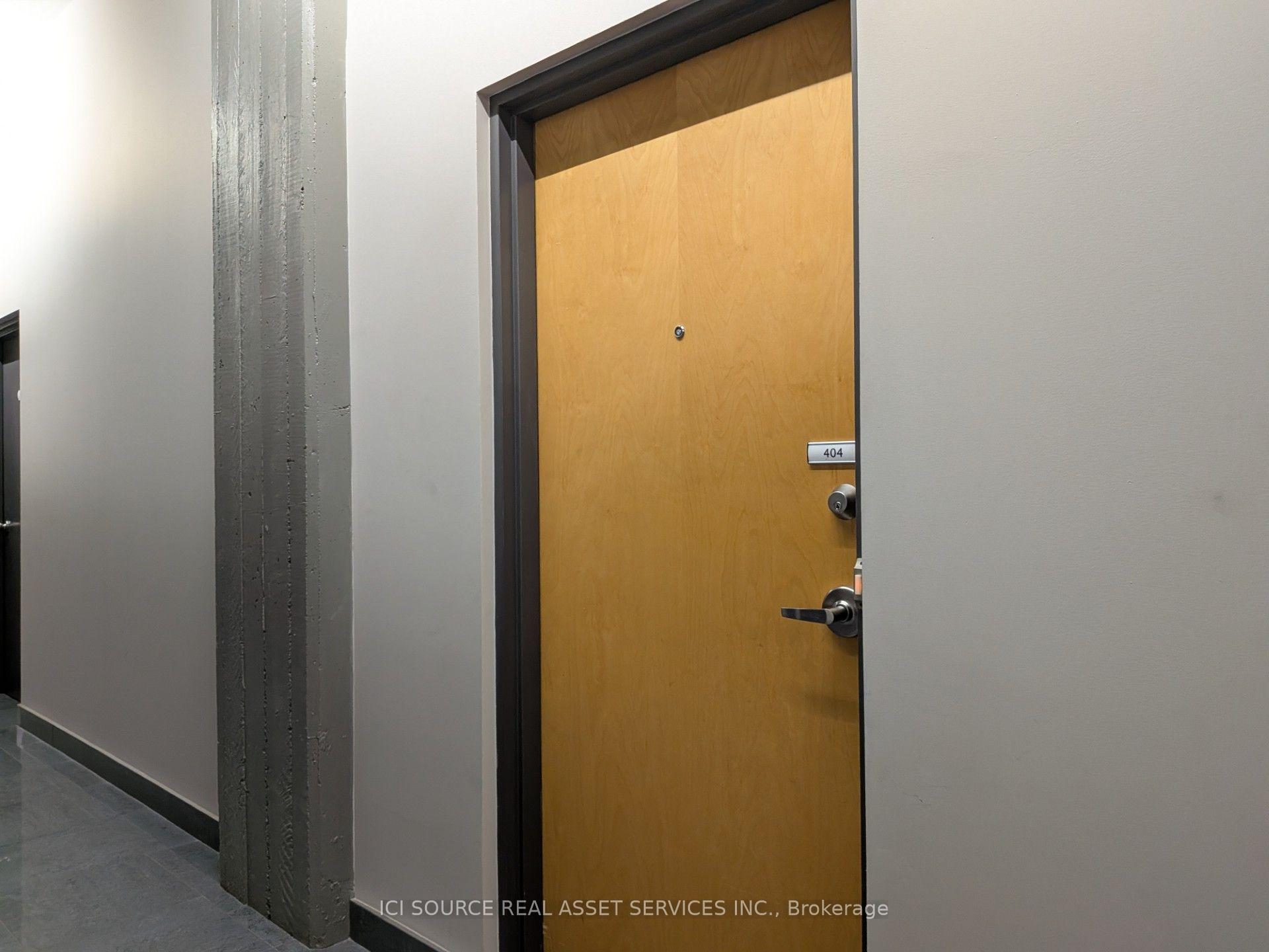 Photo 5 of Unit 404, 2175 Wyandotte Street E, Windsor — HOMEH
