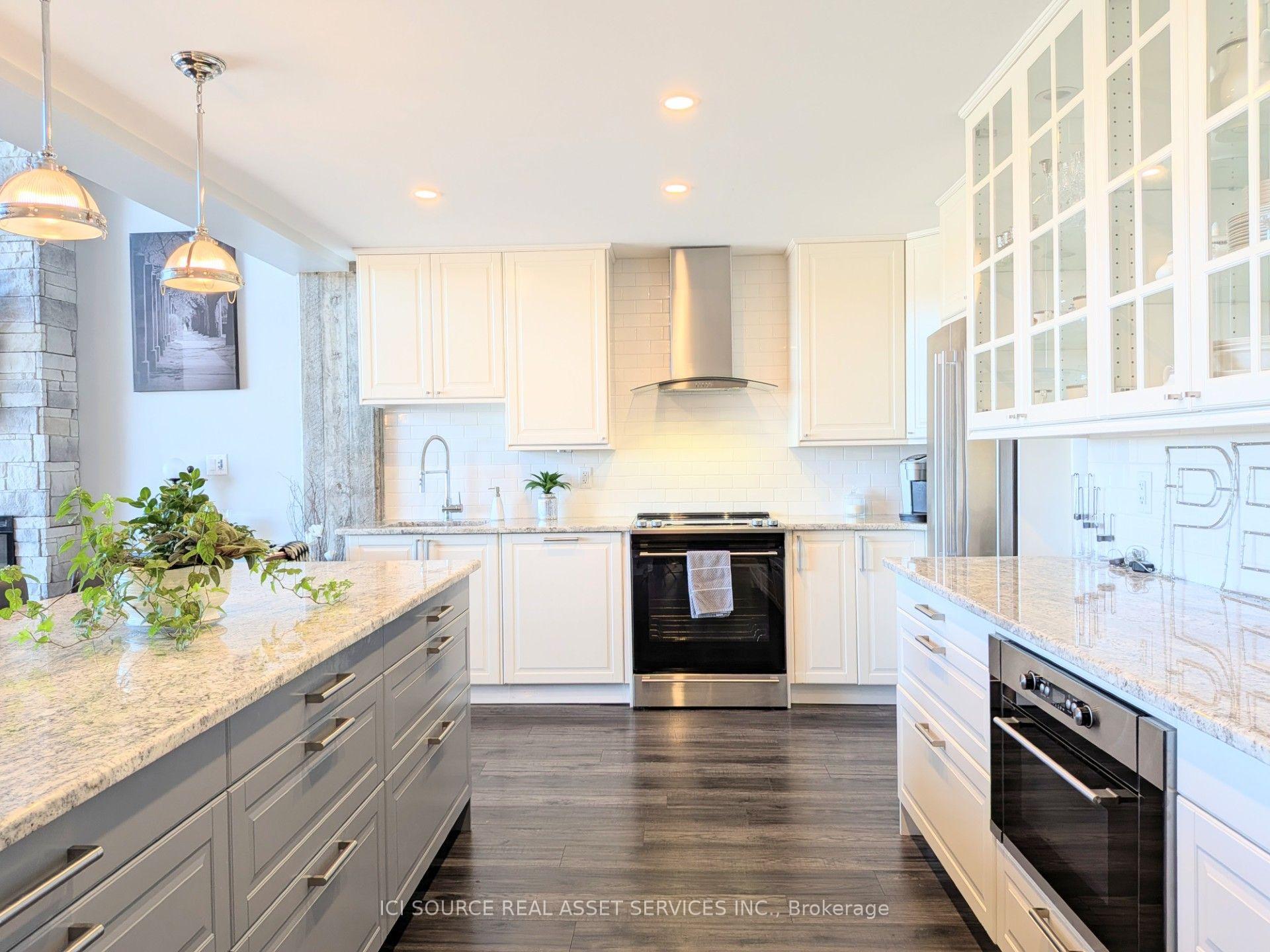 Photo 12 of Unit 404, 2175 Wyandotte Street E, Windsor — HOMEH