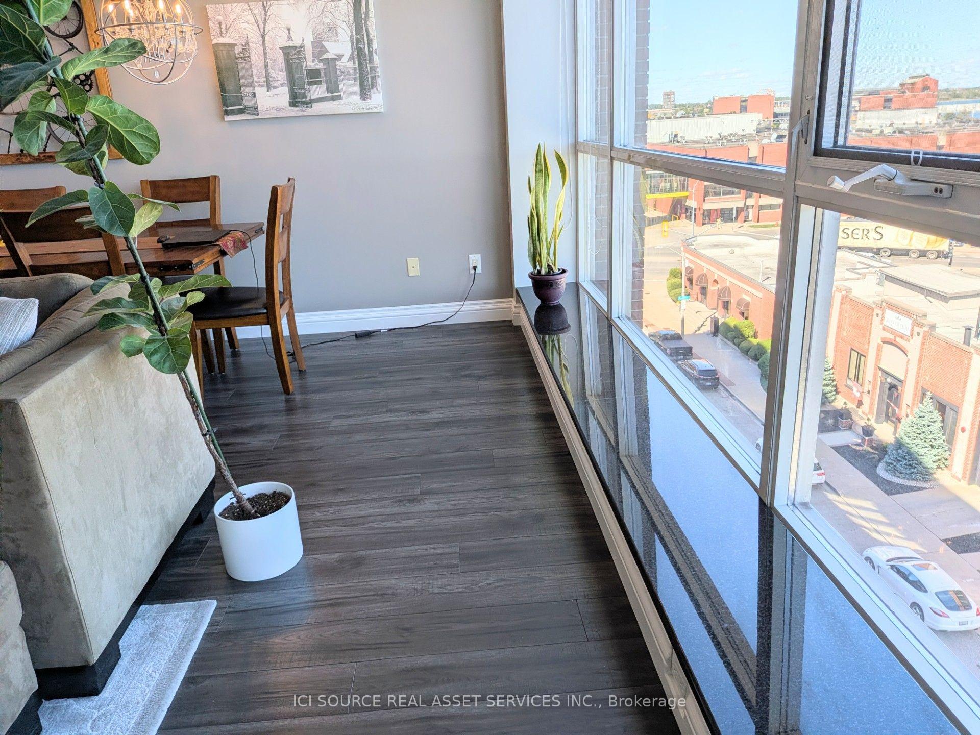 Photo 15 of Unit 404, 2175 Wyandotte Street E, Windsor — HOMEH