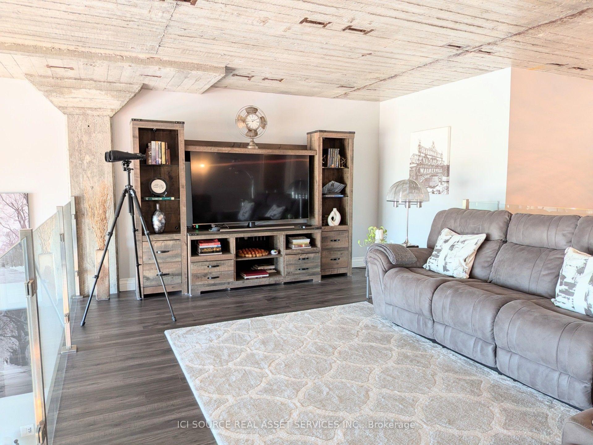 Photo 28 of Unit 404, 2175 Wyandotte Street E, Windsor — HOMEH