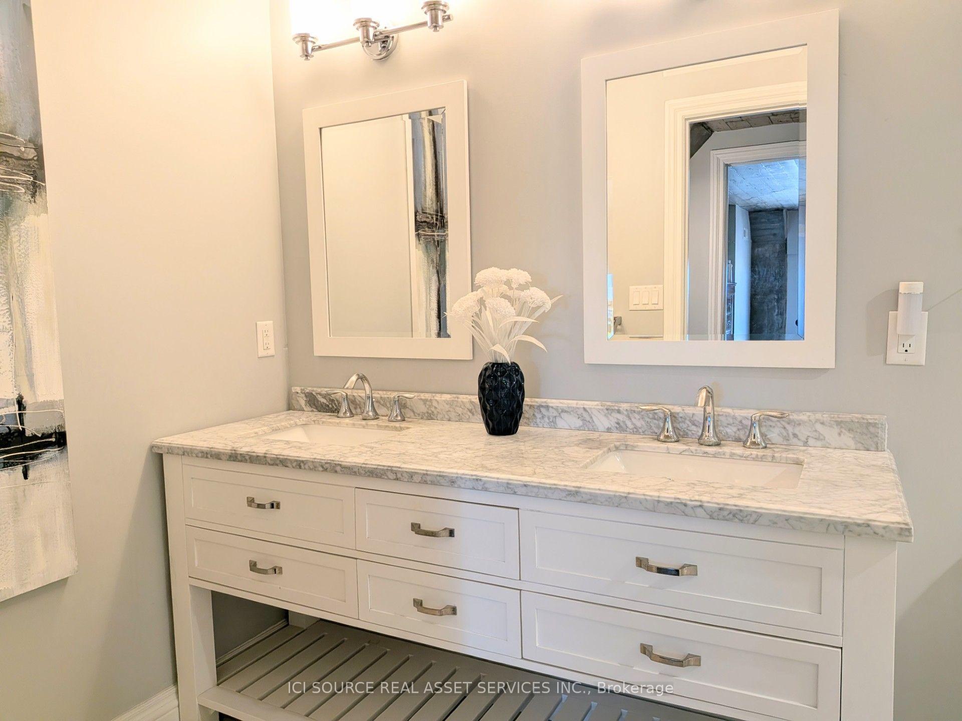 Photo 31 of Unit 404, 2175 Wyandotte Street E, Windsor — HOMEH
