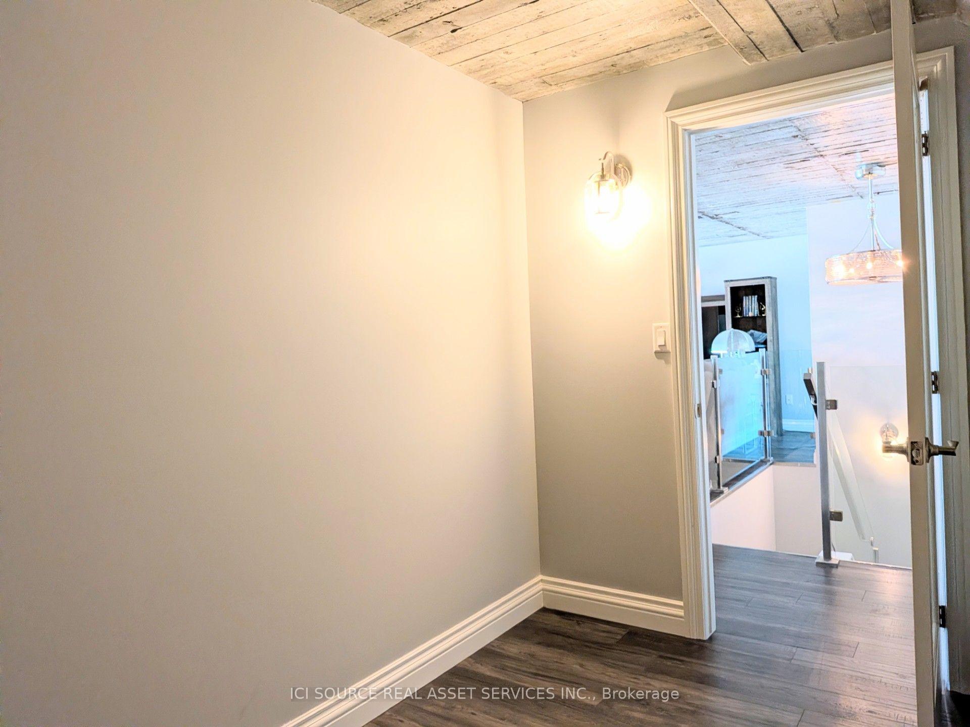Photo 35 of Unit 404, 2175 Wyandotte Street E, Windsor — HOMEH