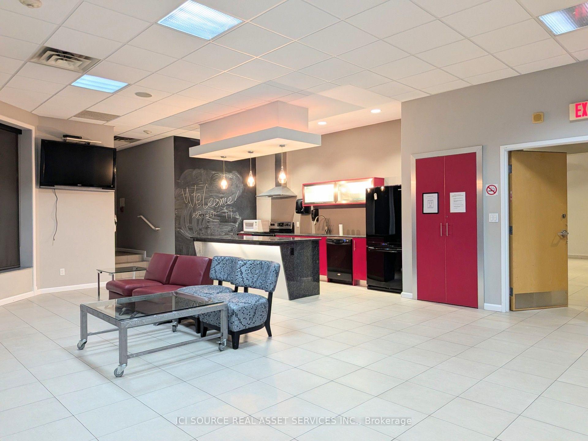 Photo 38 of Unit 404, 2175 Wyandotte Street E, Windsor — HOMEH