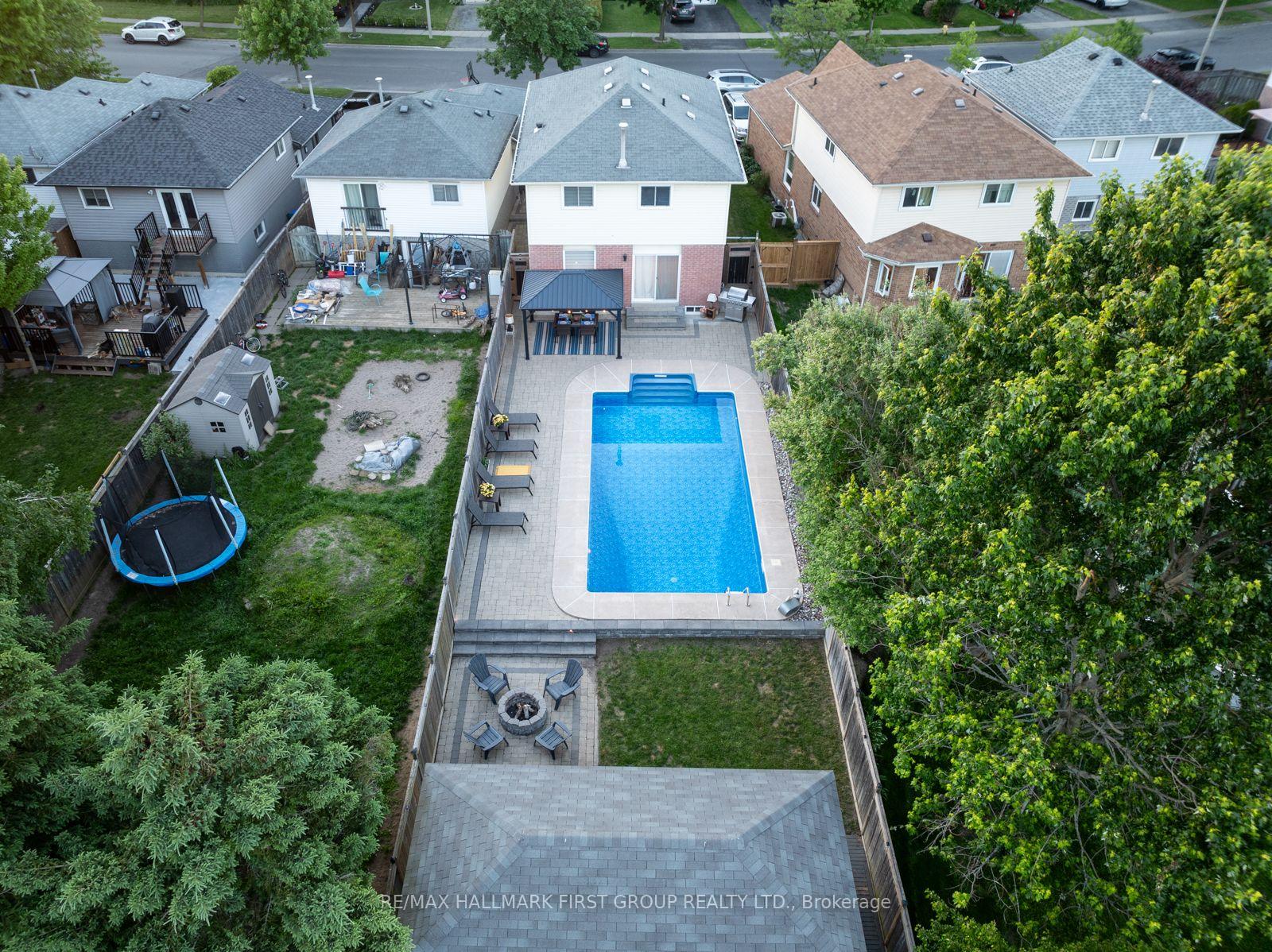 Photo 48 of 148 Sandringham Drive, Clarington, Courtice — HOMEH
